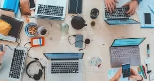 Création de site internet en 2026 : pourquoi chaque entreprise doit avoir son propre site web avec Connected