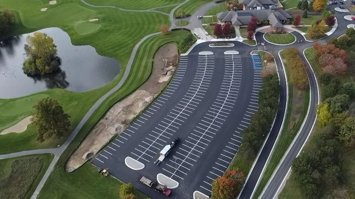 Golfing season is in! Come swing by the fresh new parking lot at Lyon Oaks Golf Course and try your luck at there 18-hole par 72 course. #golfing #asphaltpaving #asphalt #golfstagram