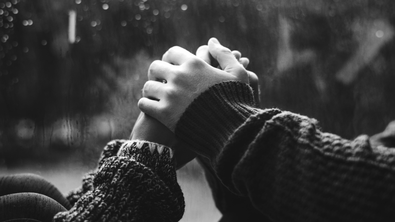 5 Steps to Stop Disappearing and Start Enjoying Sex By Dr. Lisa Cooney