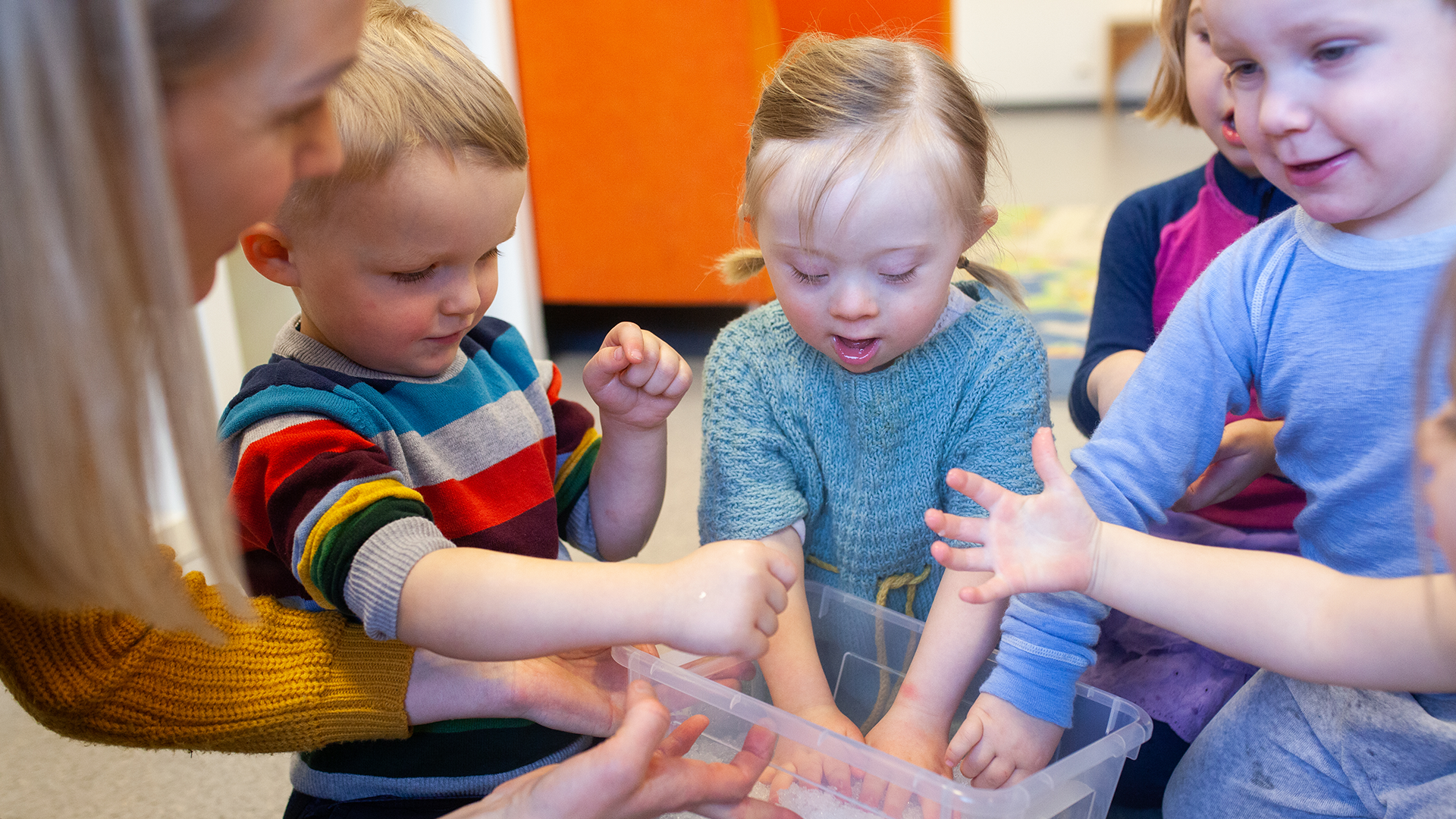 Skap mestring og inkludering hjemme, i barnehagen og på skolen