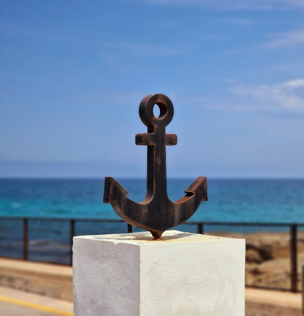 Close-up of a sturdy anchor symbolizing the grounding support provided during individual psychological counselling with Mihaela Calin in Amsterdam.