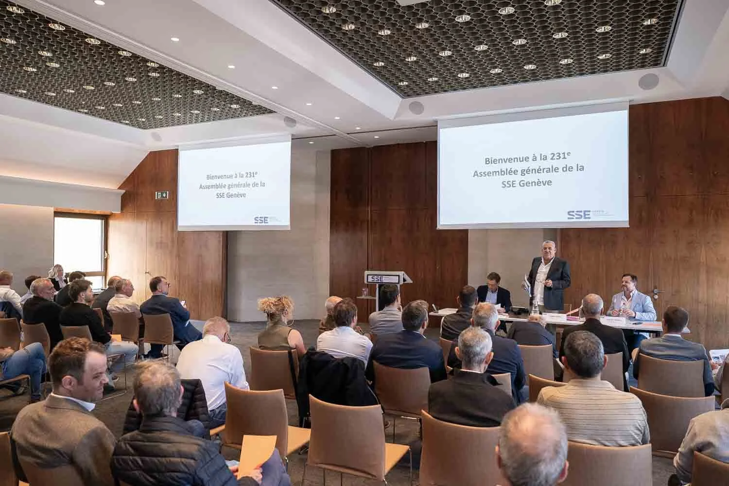 Photographe-assemblee-generale-geneve-9.jpg