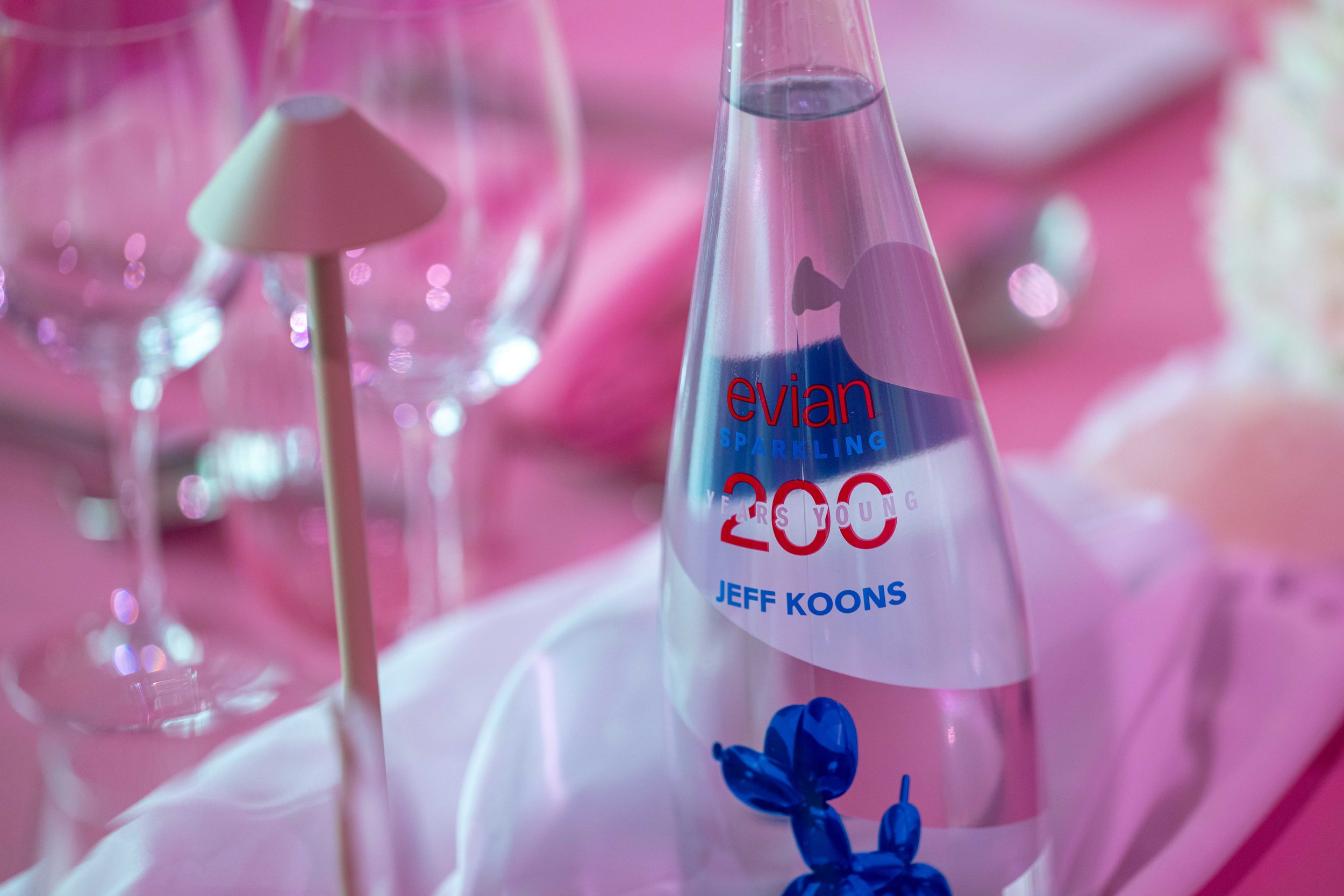 photographe-evian-200ans - bouteille - Event Picture.jpg