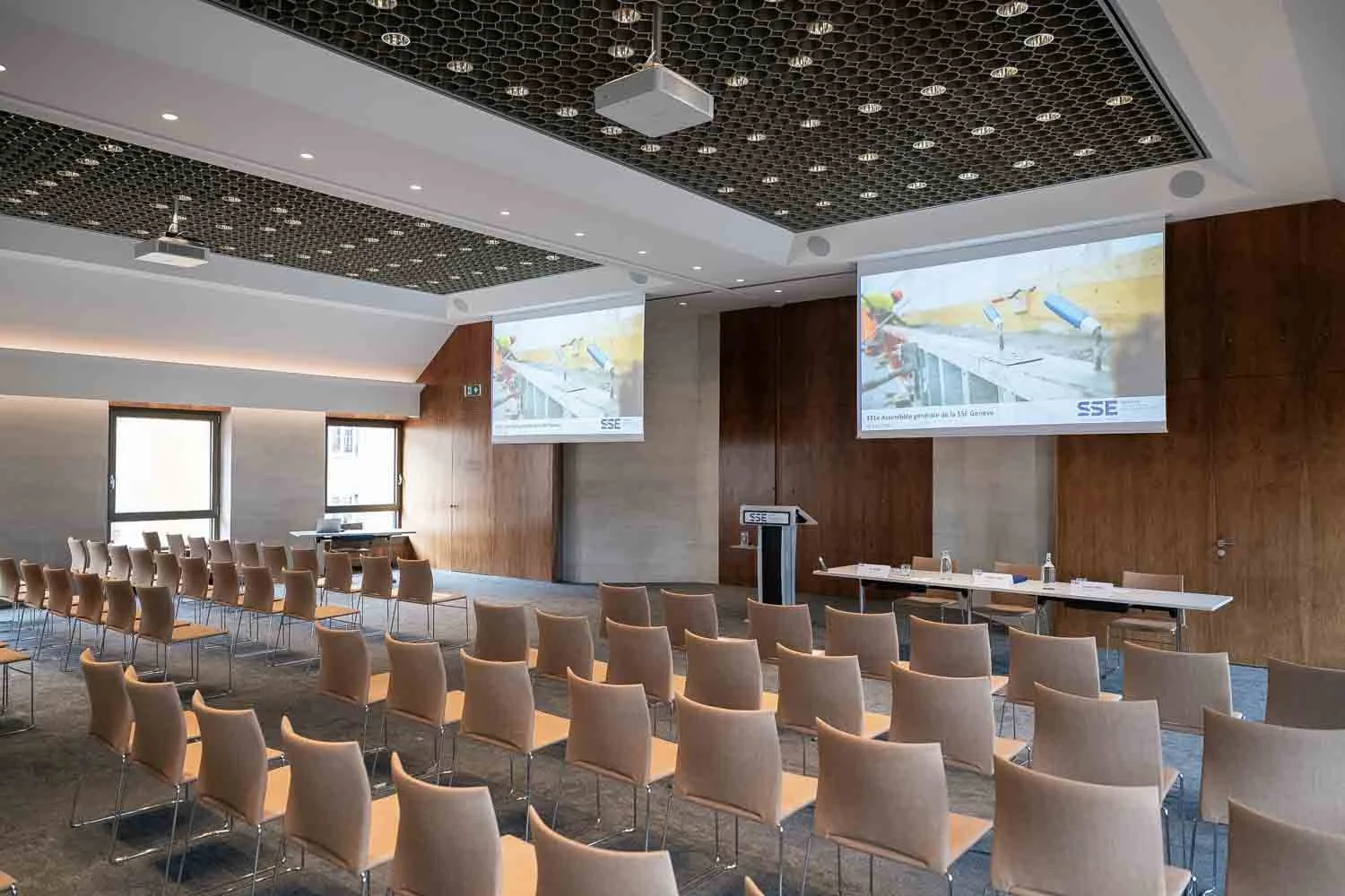Photographe-assemblee-generale-geneve-6.jpg