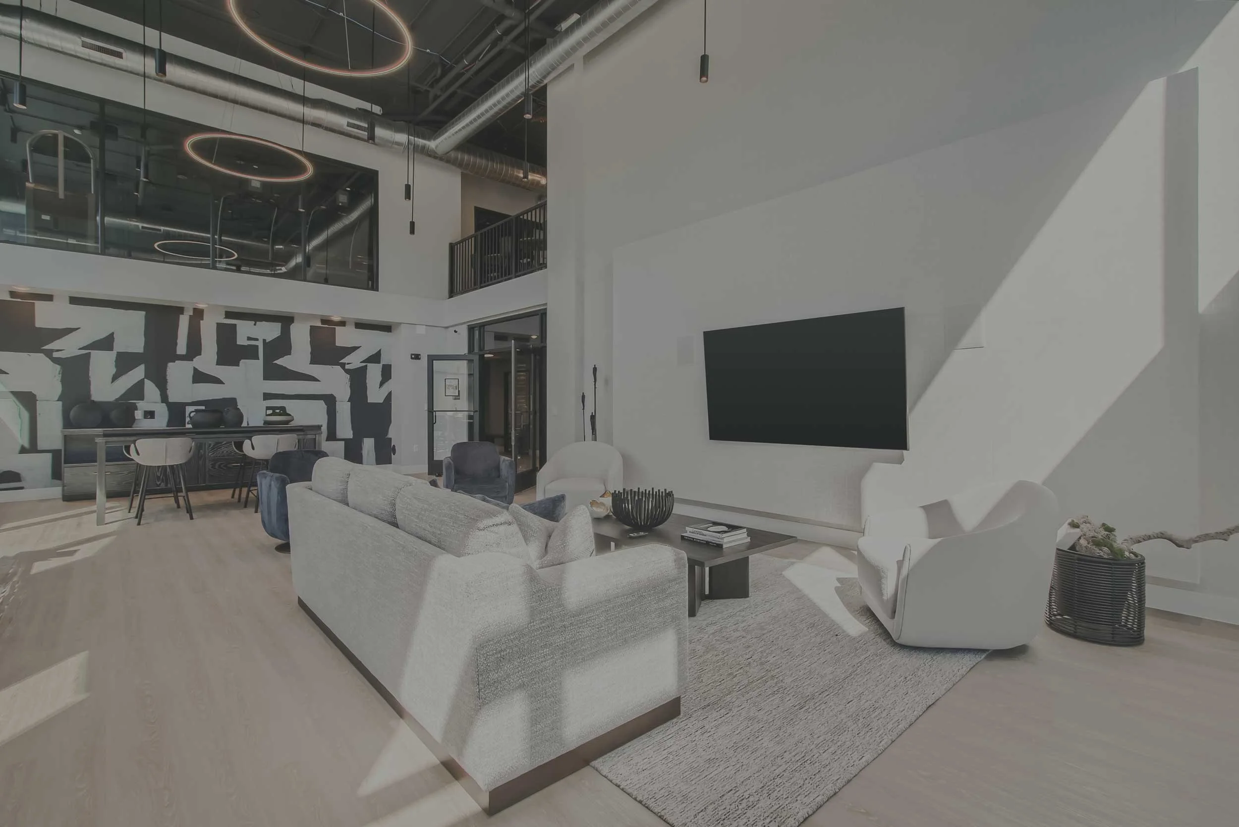The Kingston | Apartments in Upper Arlington | Clubhouse and Resident Lounge