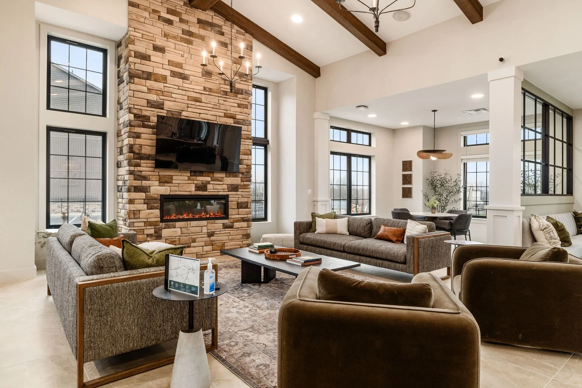 Greenway Vista | Apartments in Canal Winchester, OH | Clubhouse and Resident Lounge