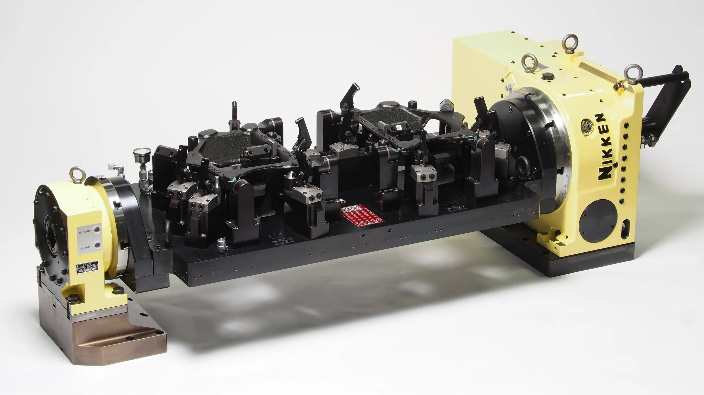 Hydraulic Fixturing for 4-Axis CNC Mills