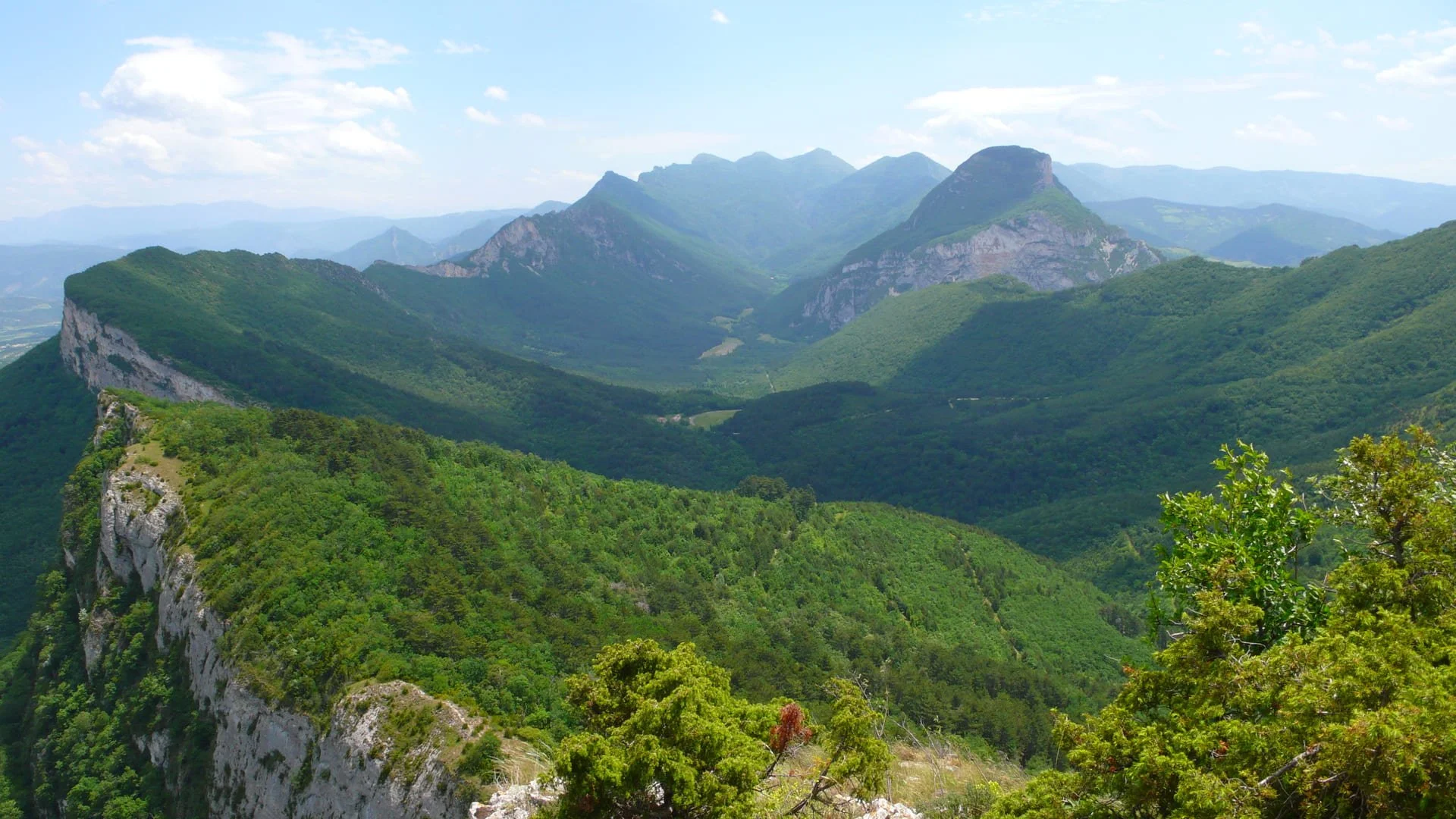 45_Perched Synclinal_Roche Colombe.jpg