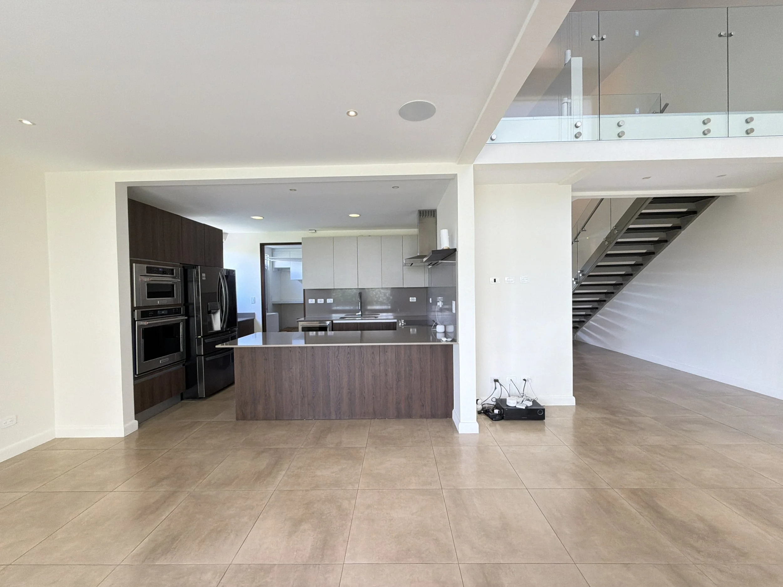 VENTA CASA GUACHIPELIN