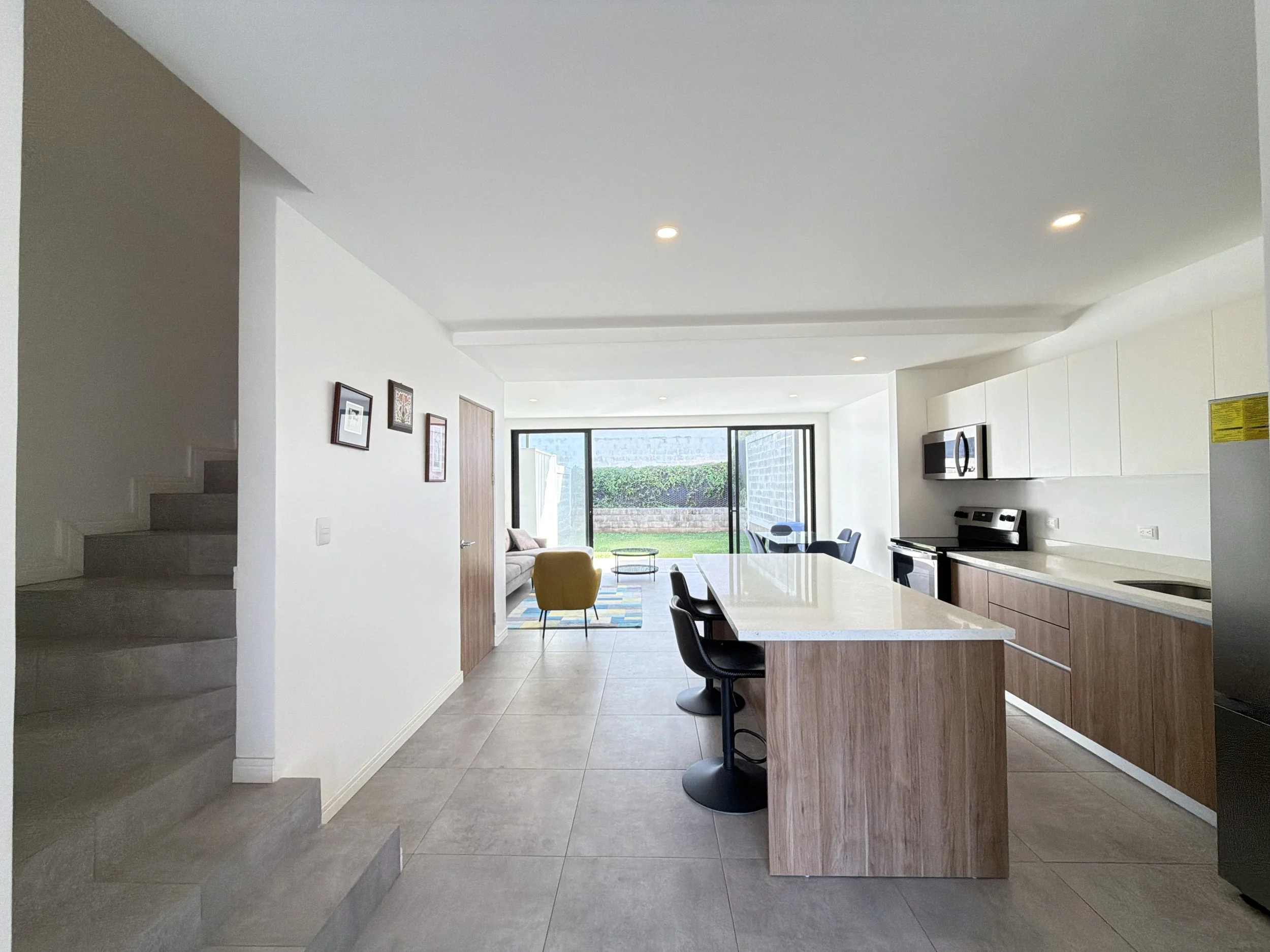 ALQUILER CASA ESCAZÚ