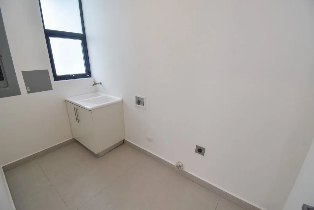 cceabef2-a508-436e-9633-0b2de21d72fc.jpg