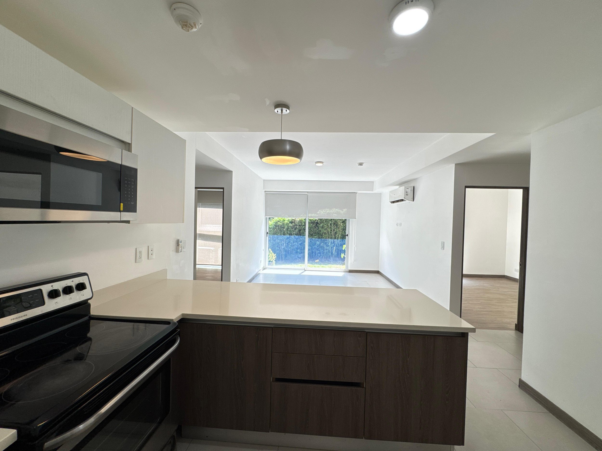 da4182be-6a43-4bef-96eb-88cae3638ede.jpg
