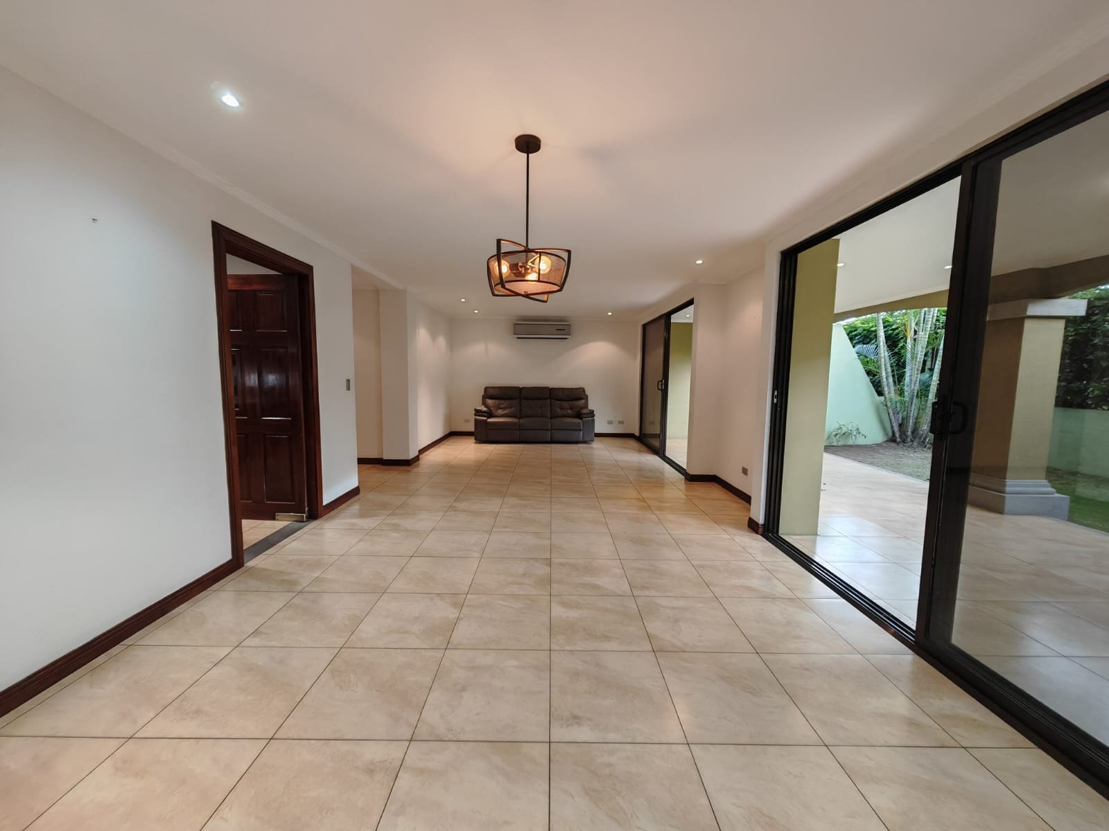 VENTA CASA SANTA ANA