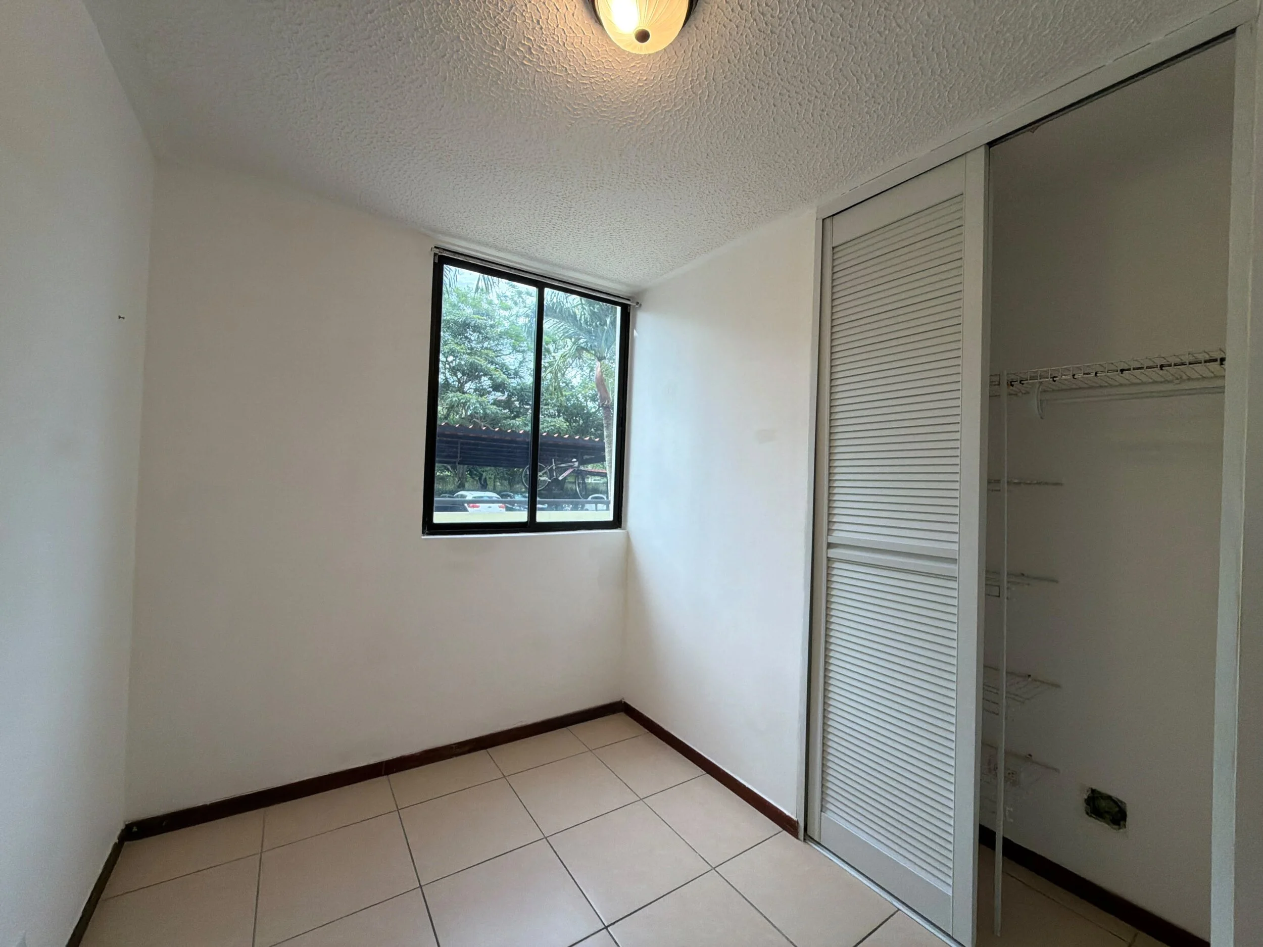 76d48eb8-920f-4062-9751-06faab4b83d3.jpg