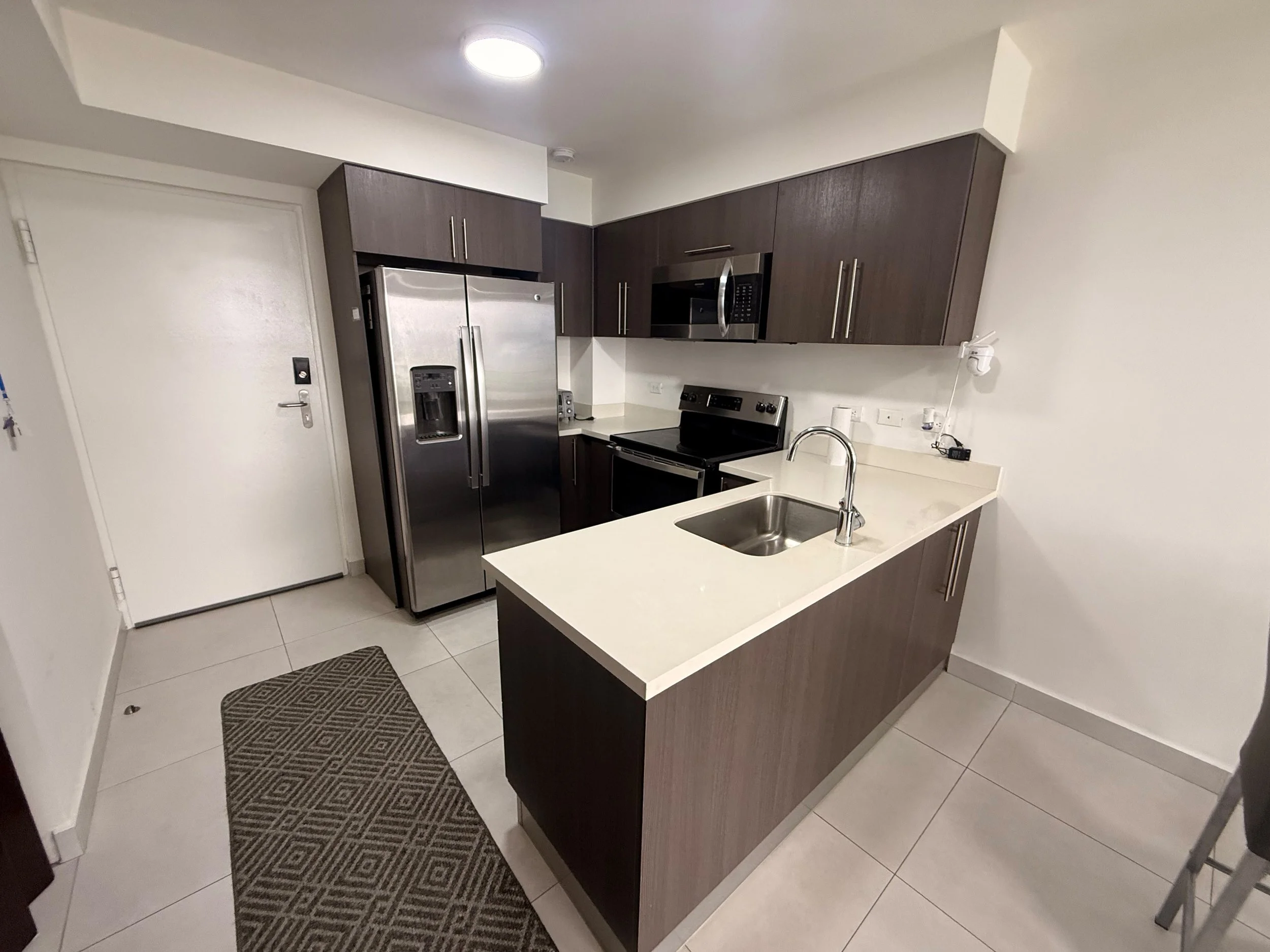 a221ce9b-edd0-4193-a1df-be643552ca15.jpg