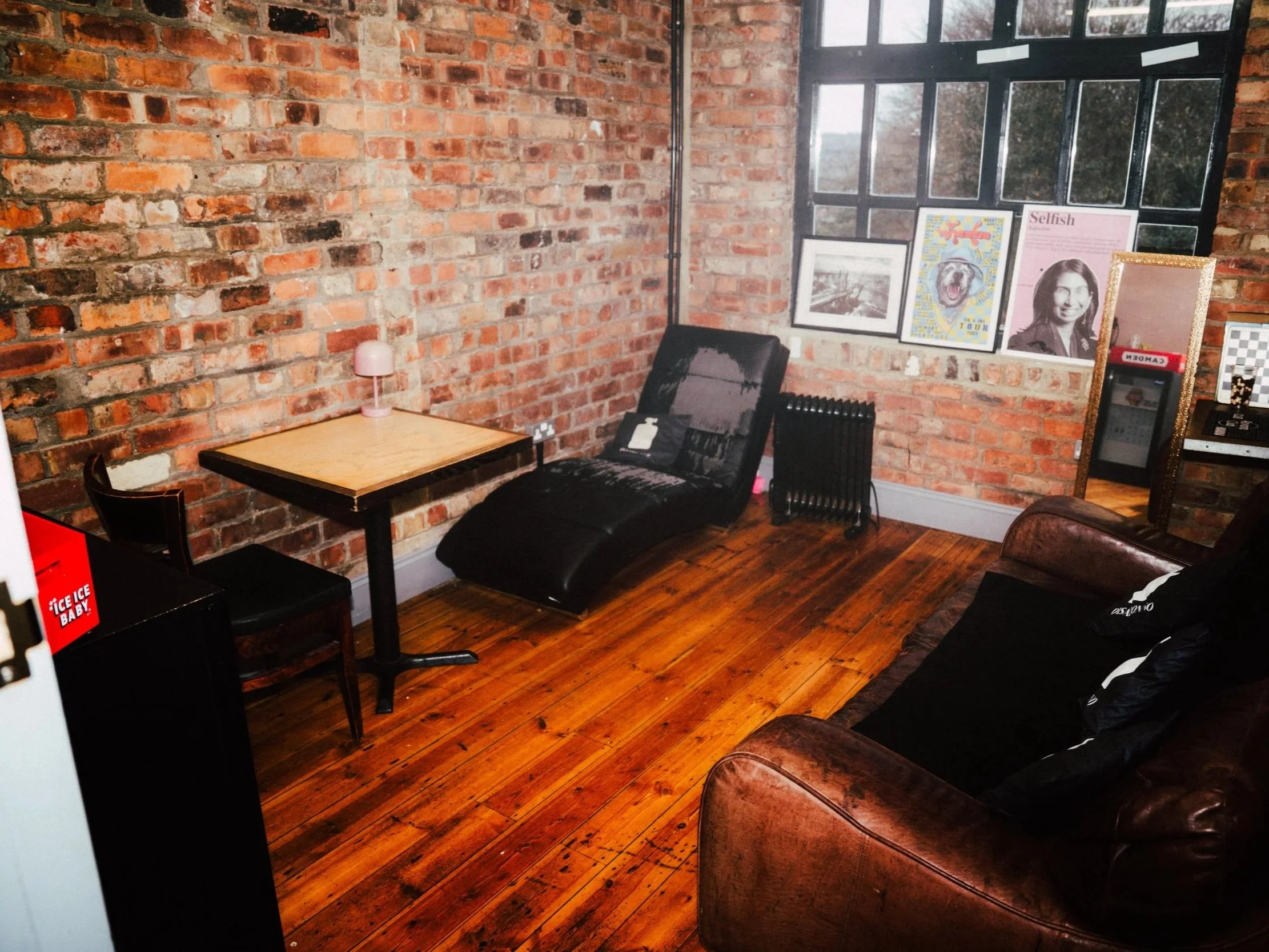 The Dressing Room at The Grove Newcastle. 300+ capacity music venue in the heart of Newcastle.