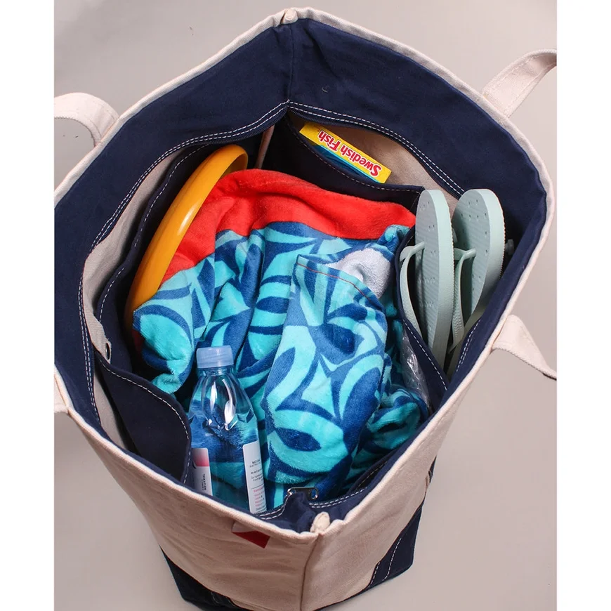 ShoreBag Inside2.webp