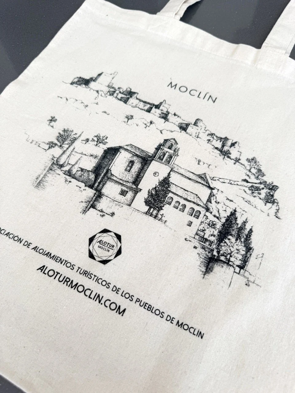 Alotur Moclin Tote bag 001 Large.jpeg