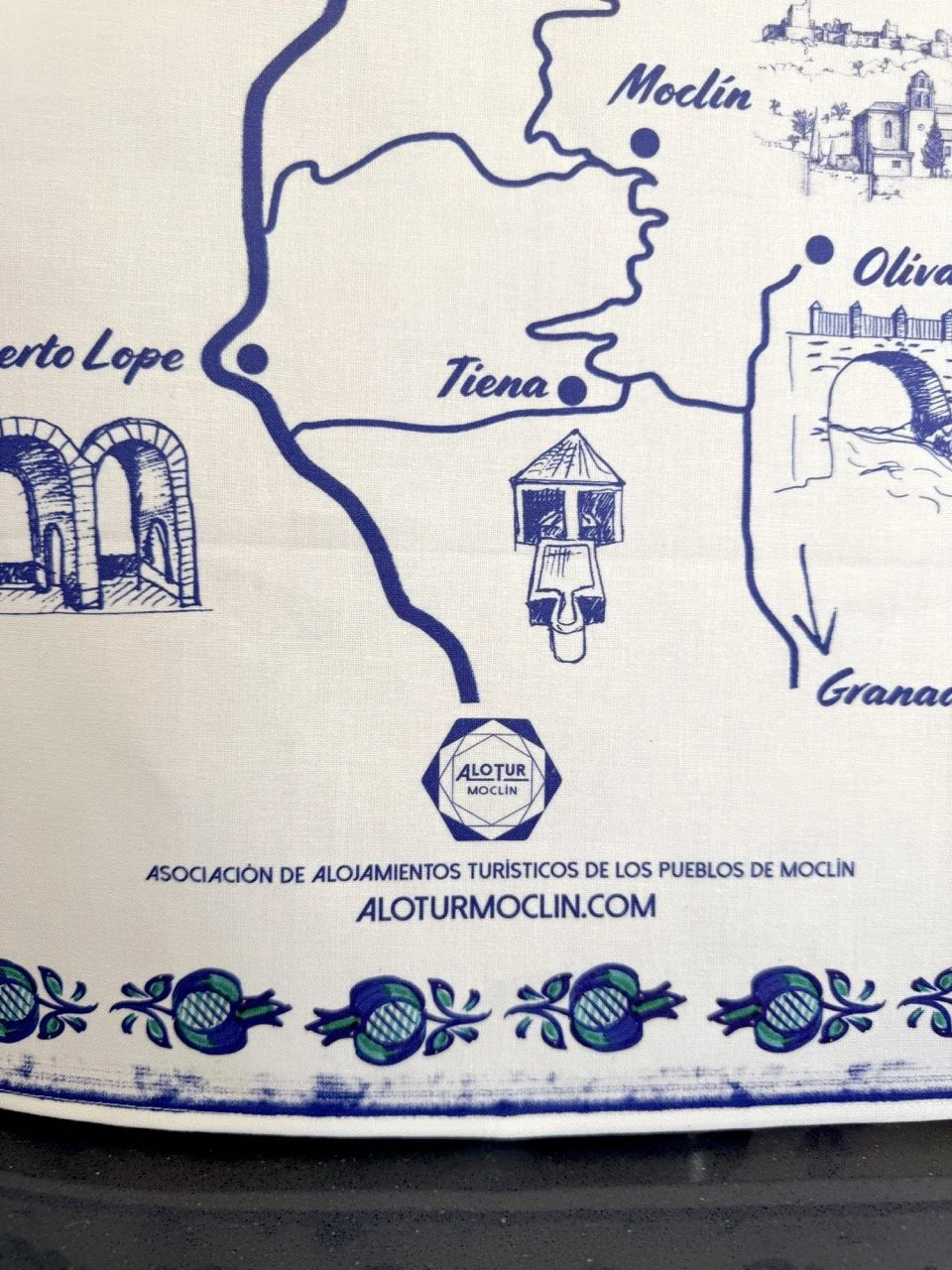 Alotur teatowel closeup 002 Large.jpeg