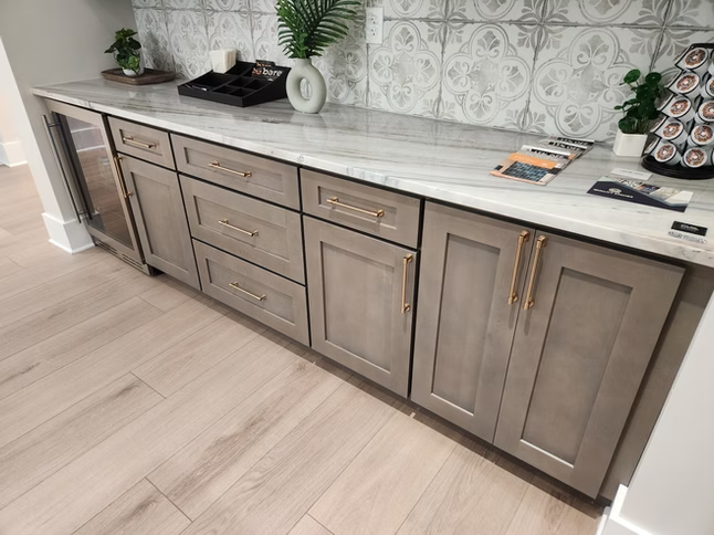 greige_kitchen_6.png