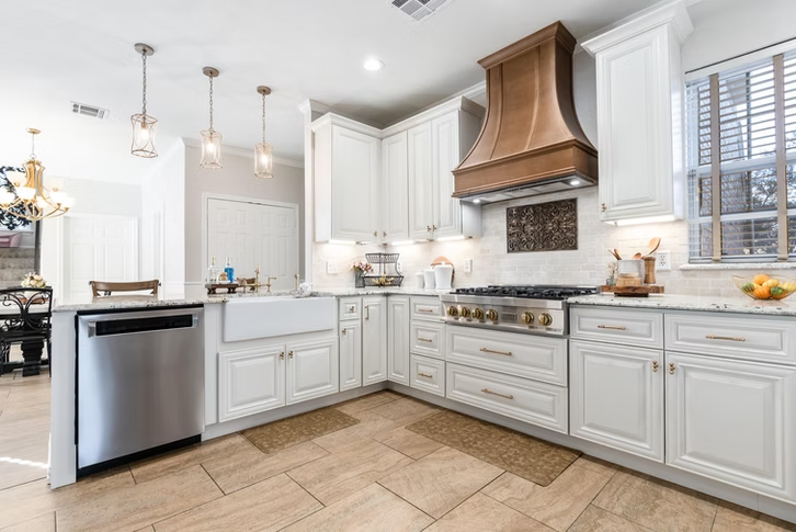 white_kitchen_4.png