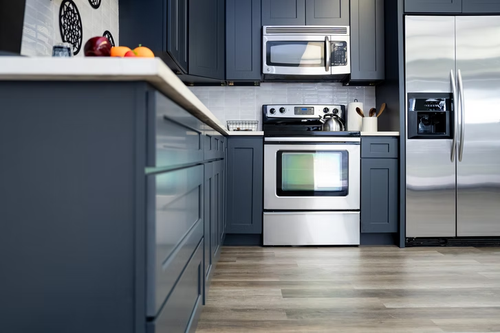 navy_kitchen_2.png