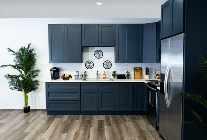 navy_kitchen_5.png