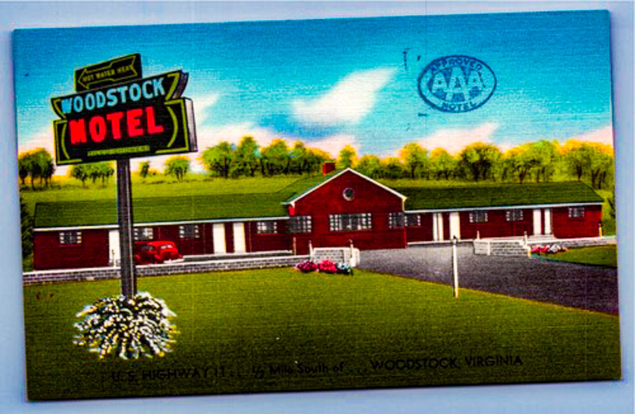 Woodstock Motel postcard Woodstock VA.jpg