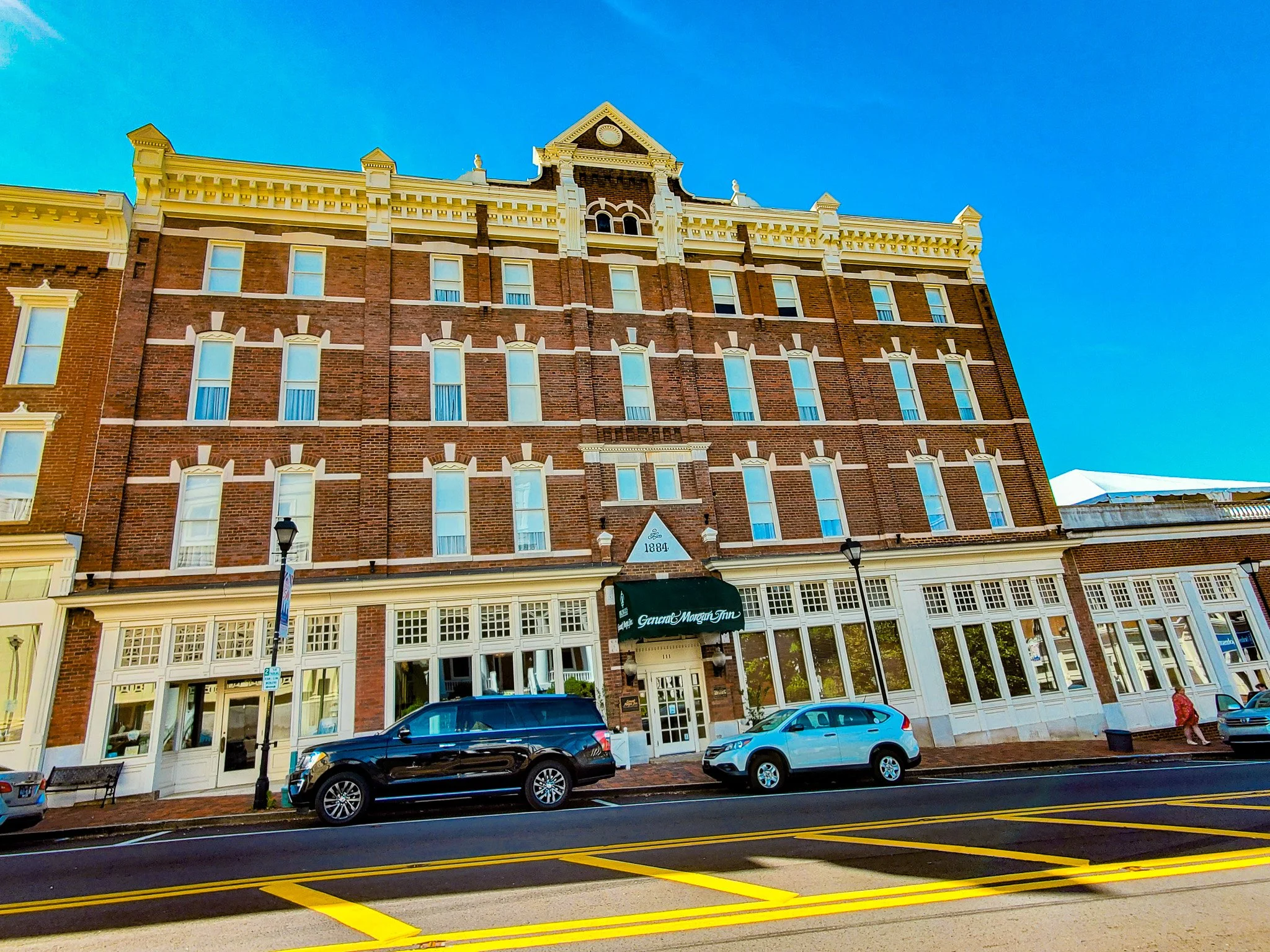 General Morgan Inn