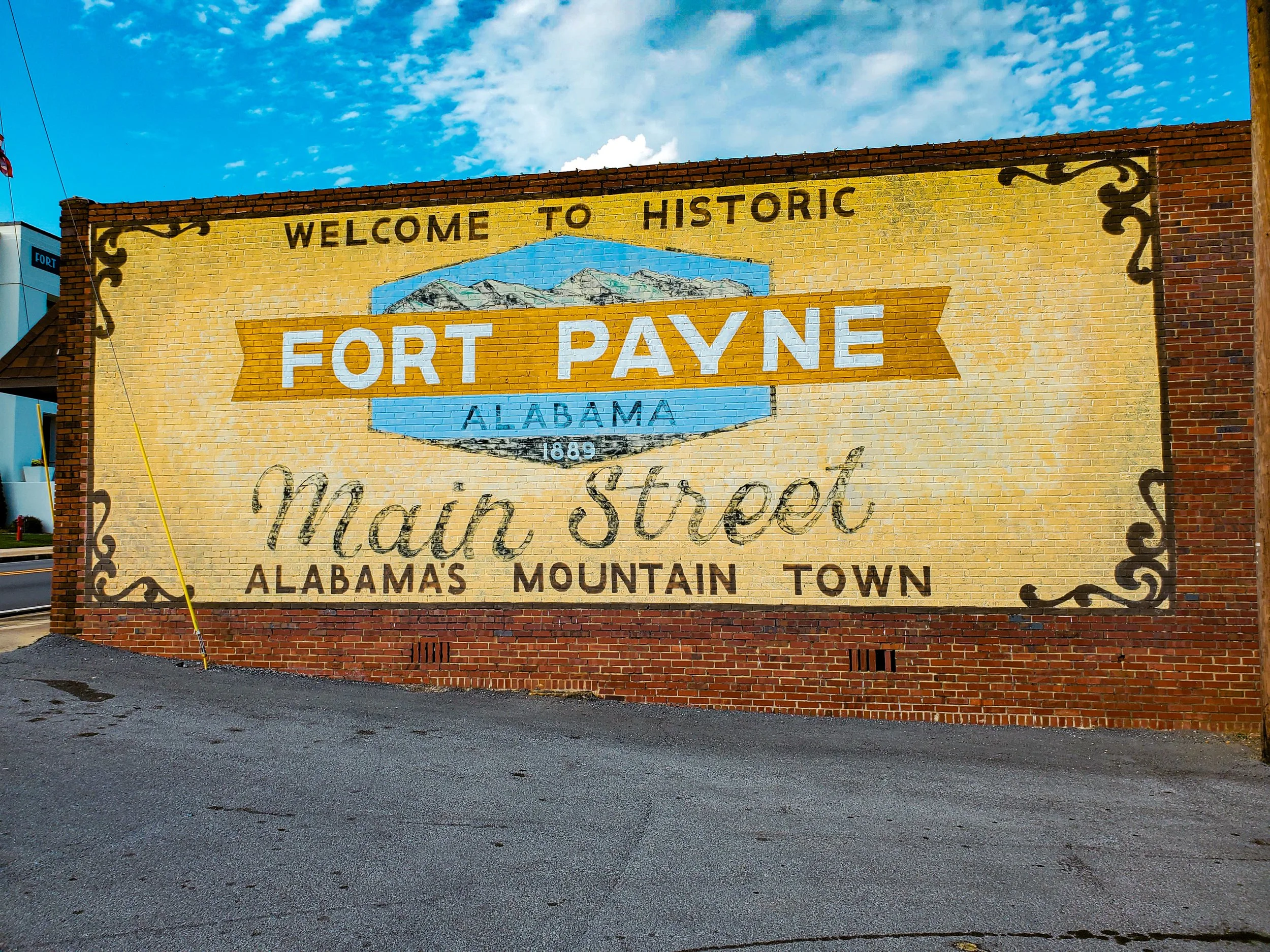 Welcome To Ft Payne Mural
