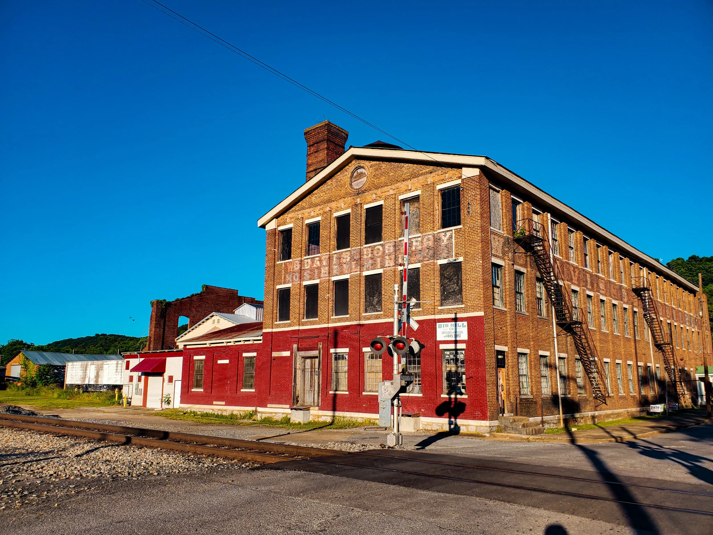 Ft Payne old mill sunlight.jpg