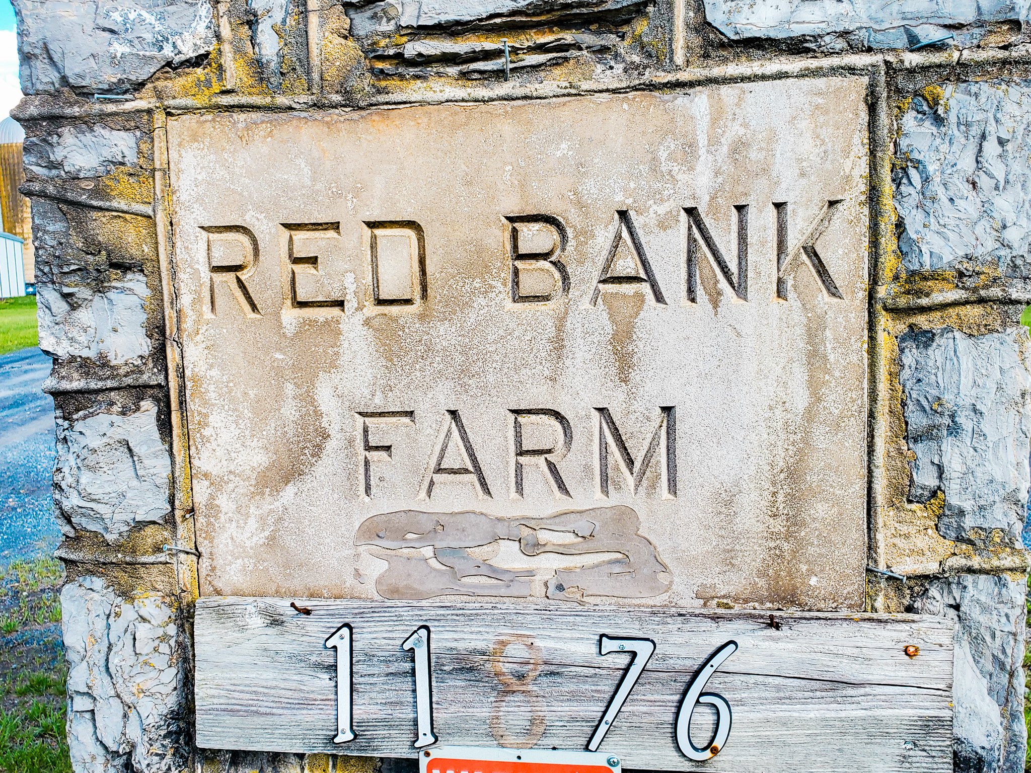 Red Bank Farm sign outside Mt Jackson VA.jpg