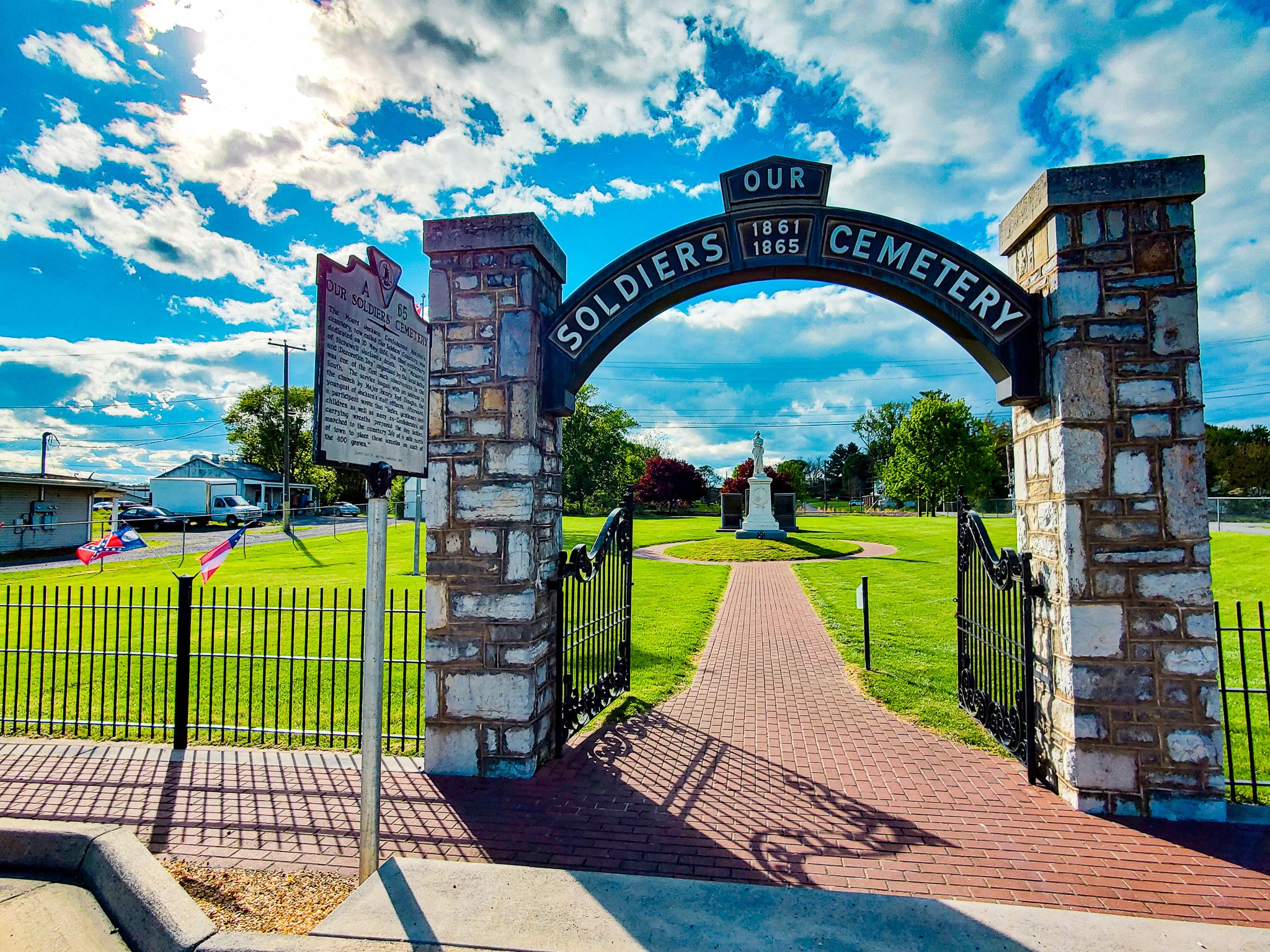 Our Soldiers Cemetary entrance Mt Jackson VA.jpg
