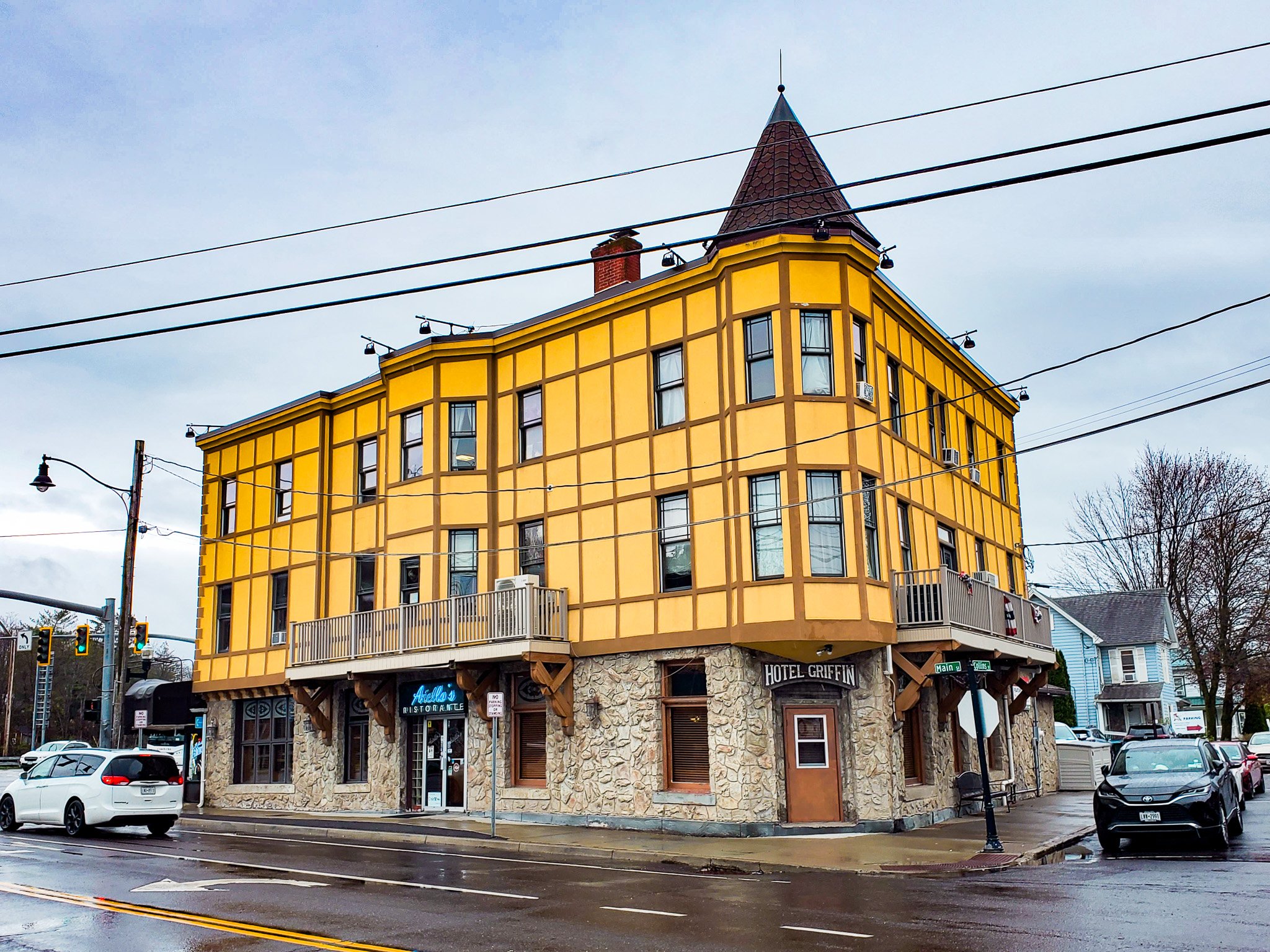 Hotel Griffin at Whitney Point NY.jpg