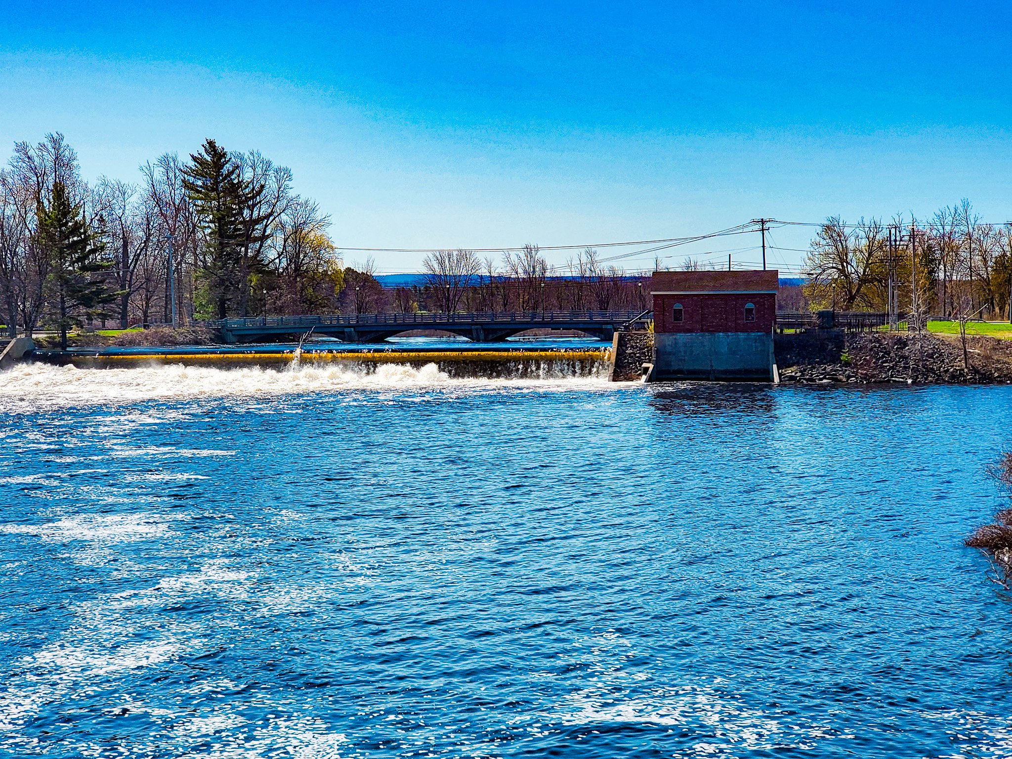 Raquette River flowing in Pottsdam NY.jpg