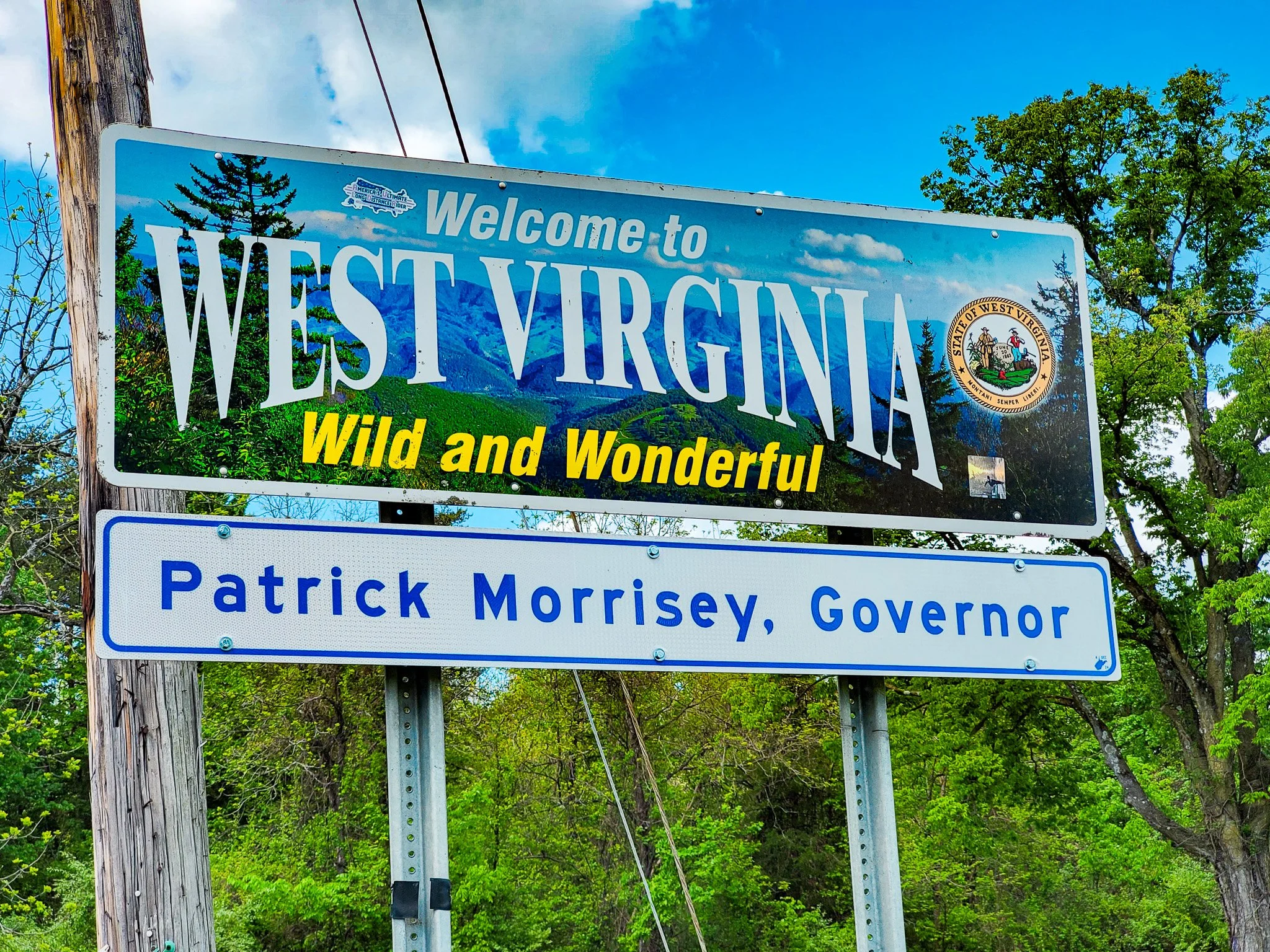 West Virginia welcome sign largew.jpg