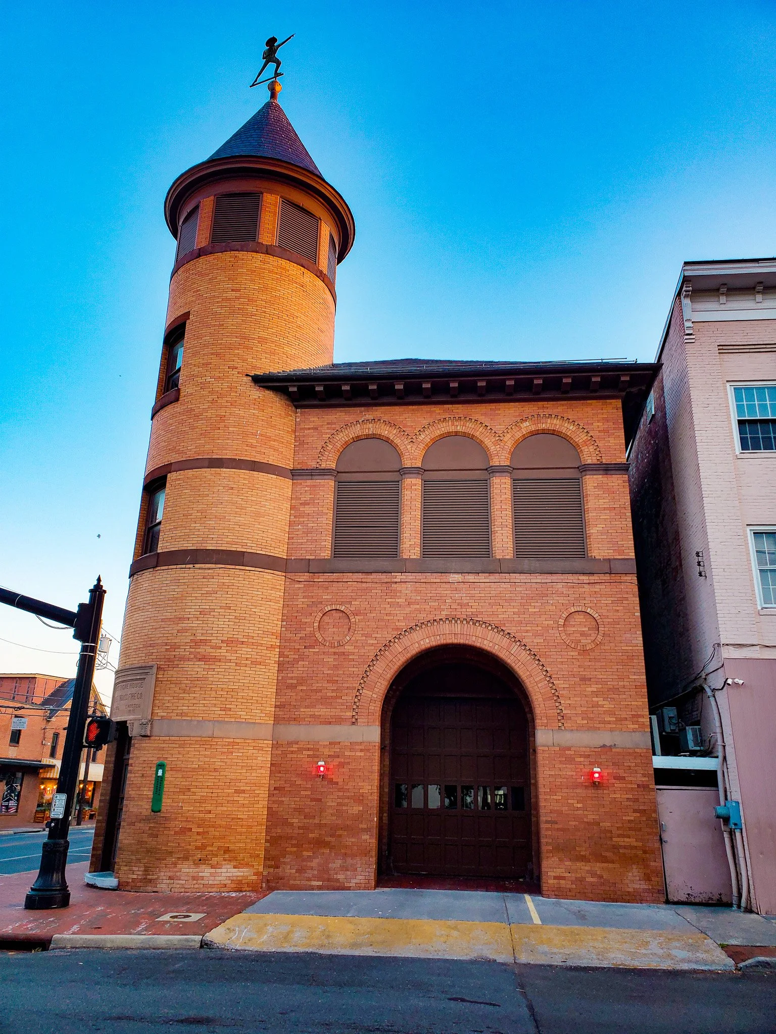Fire Station building Winchester Va.jpg
