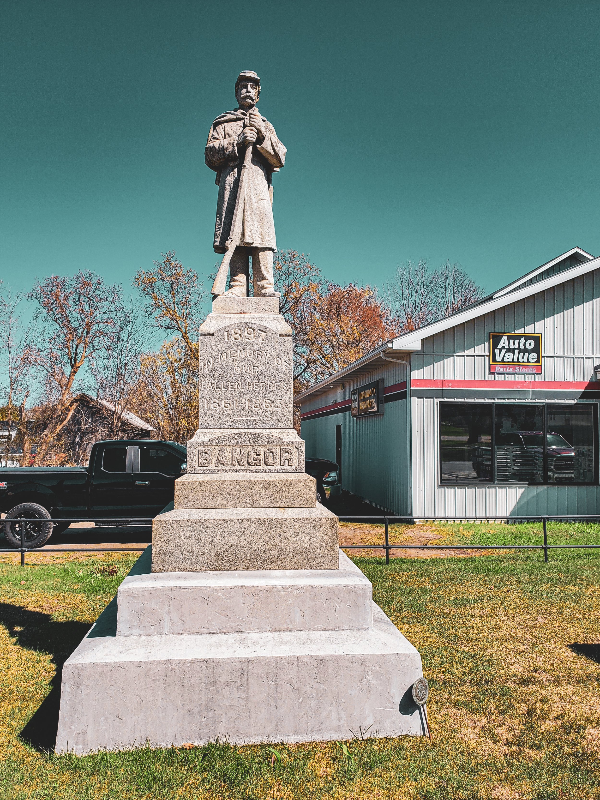 Union monument North Bangor NY.jpg