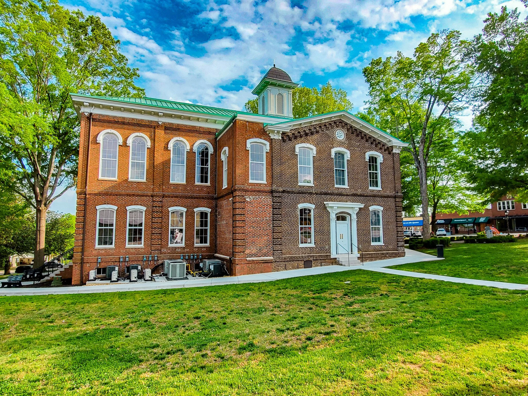 Loudon Building