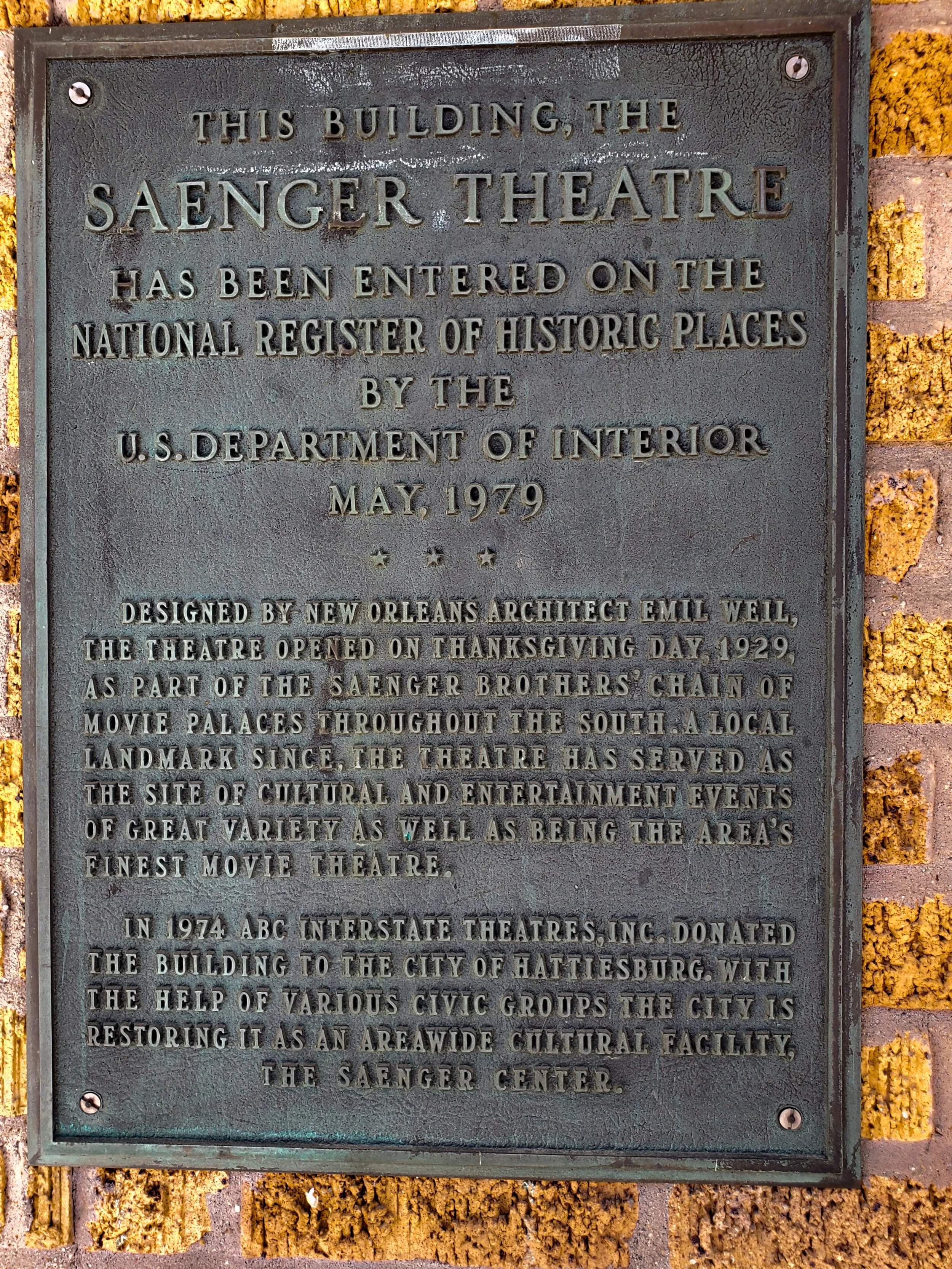 Saenger Theater Marker