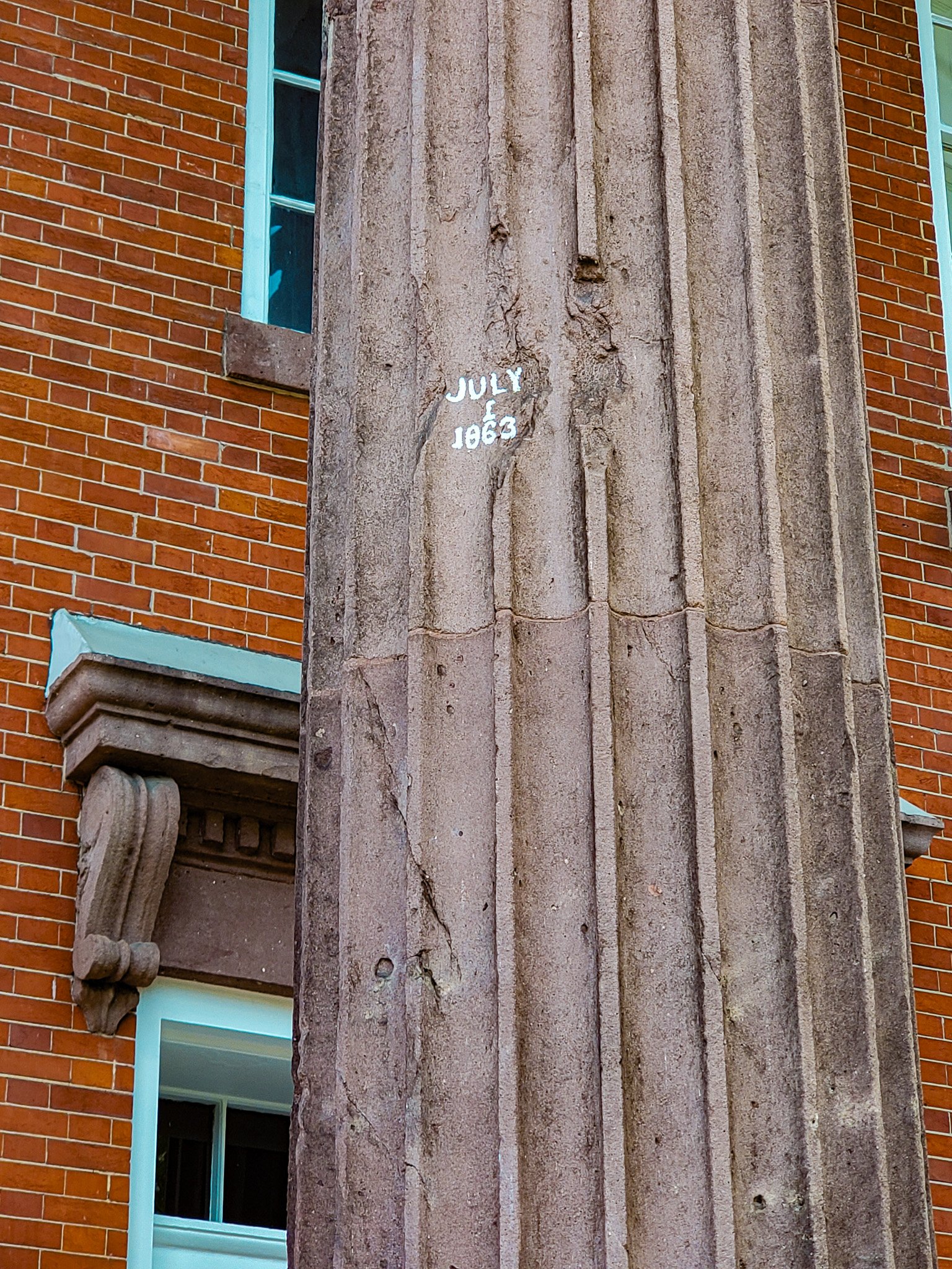 County courthouse with cannonball damage Carlisle PA.jpg