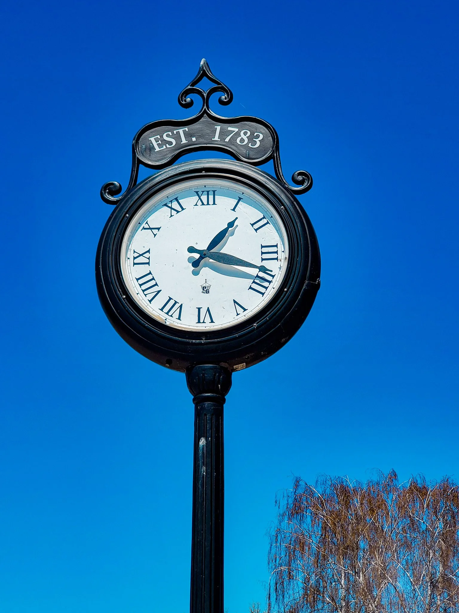 Rouses Point NY clock close up.jpg