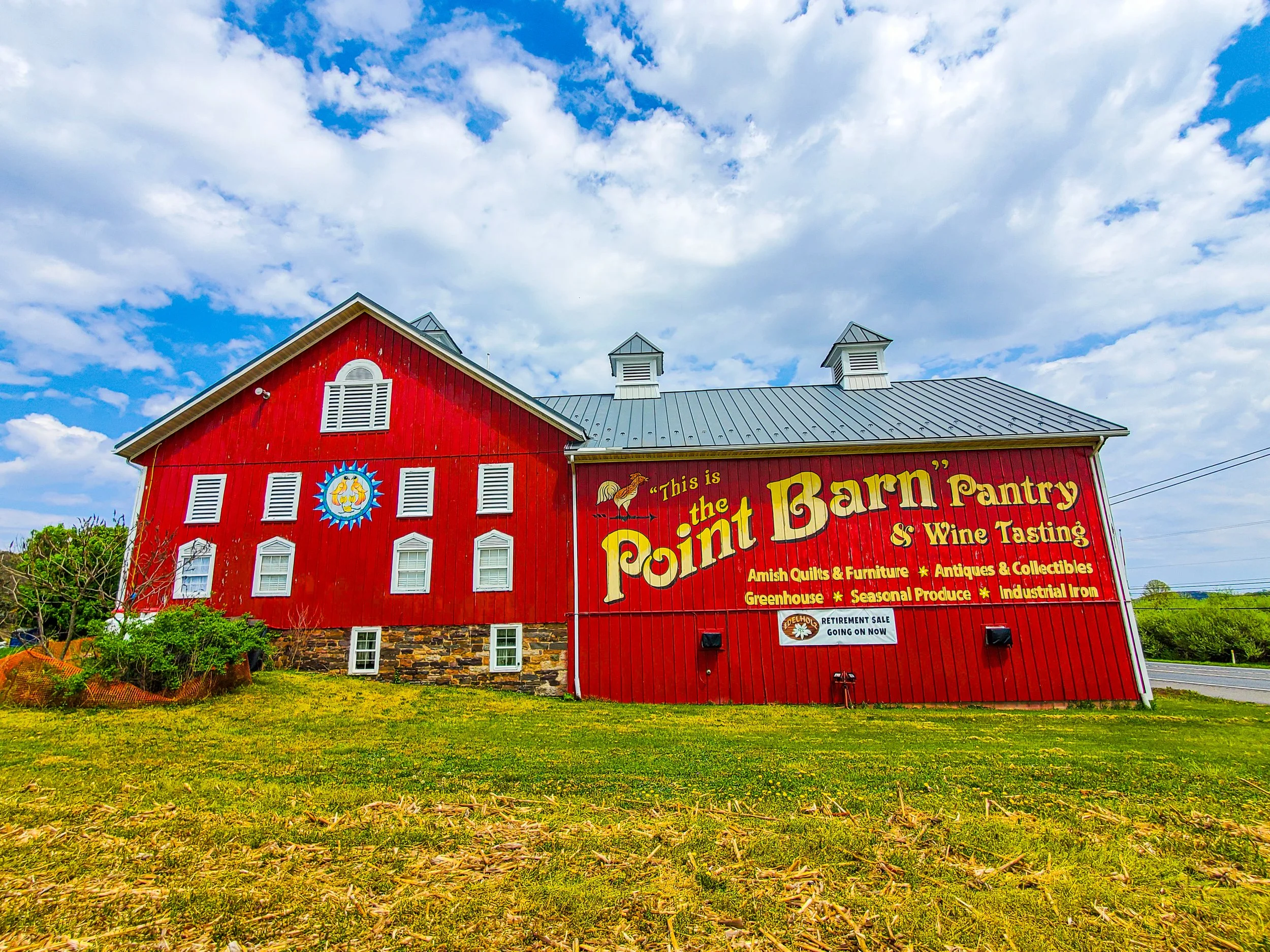 Point Barn red building in Northumberland PA.jpg