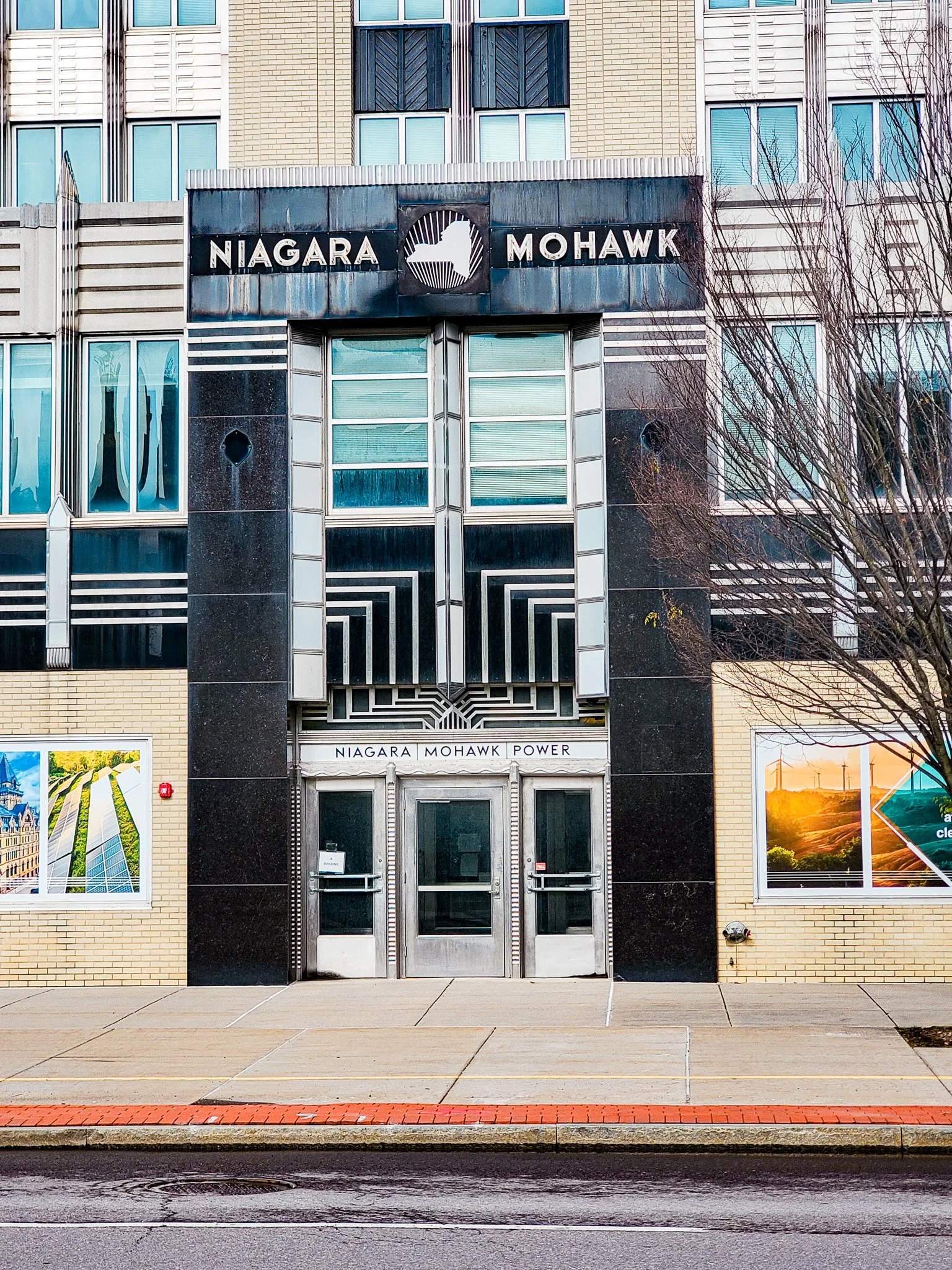 Niagara Mohawk facade Syracuse NY.jpg