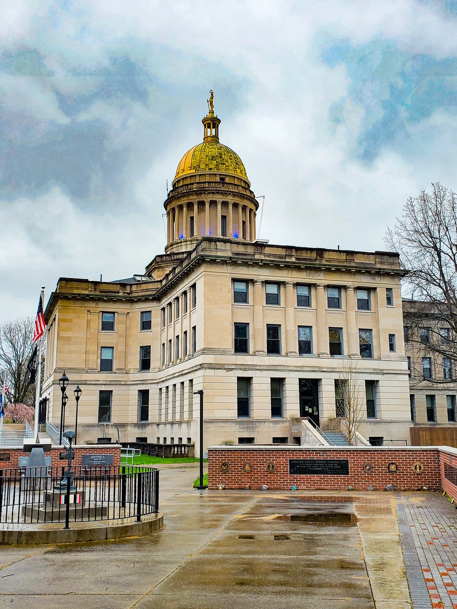 Courthouse at Cortland NY.jpg