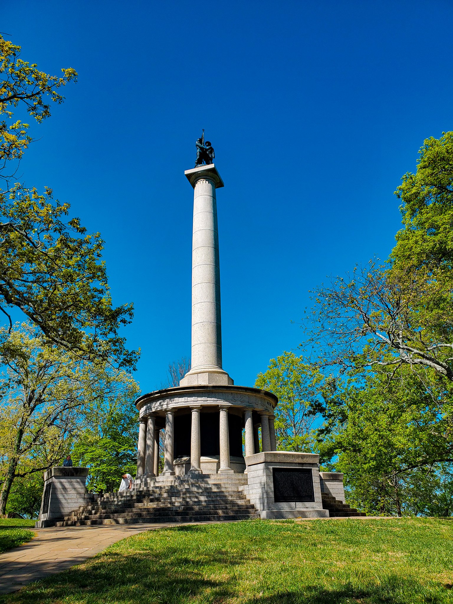 Point Park Confederate Memorial