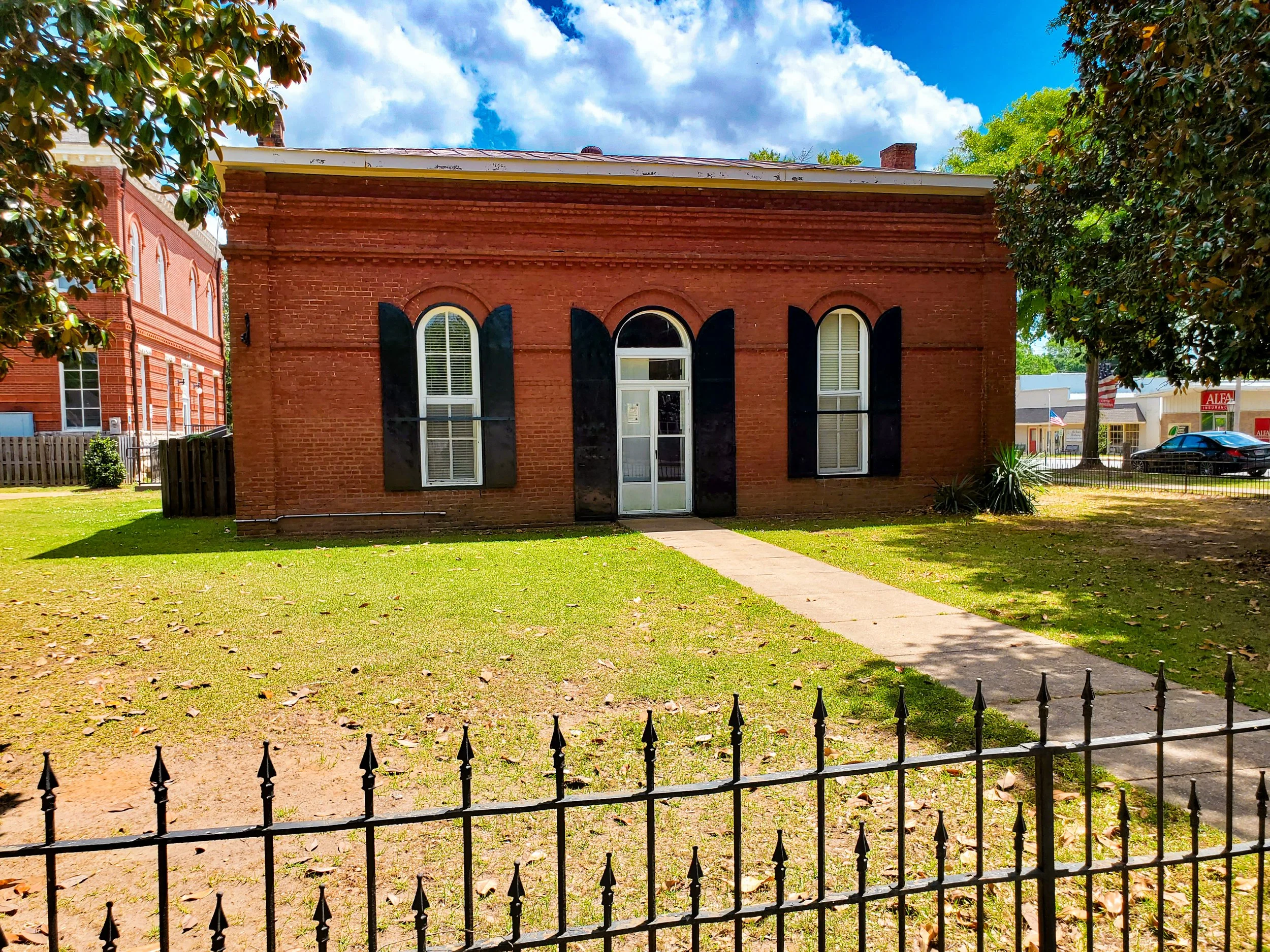 Old Probate Judges Office (1830)