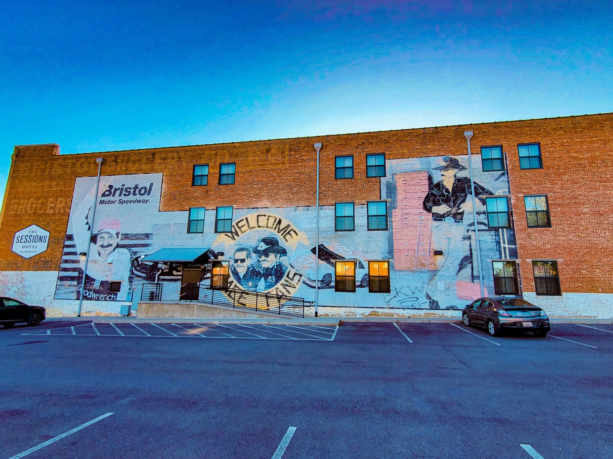 Bristol Speedway Mural
