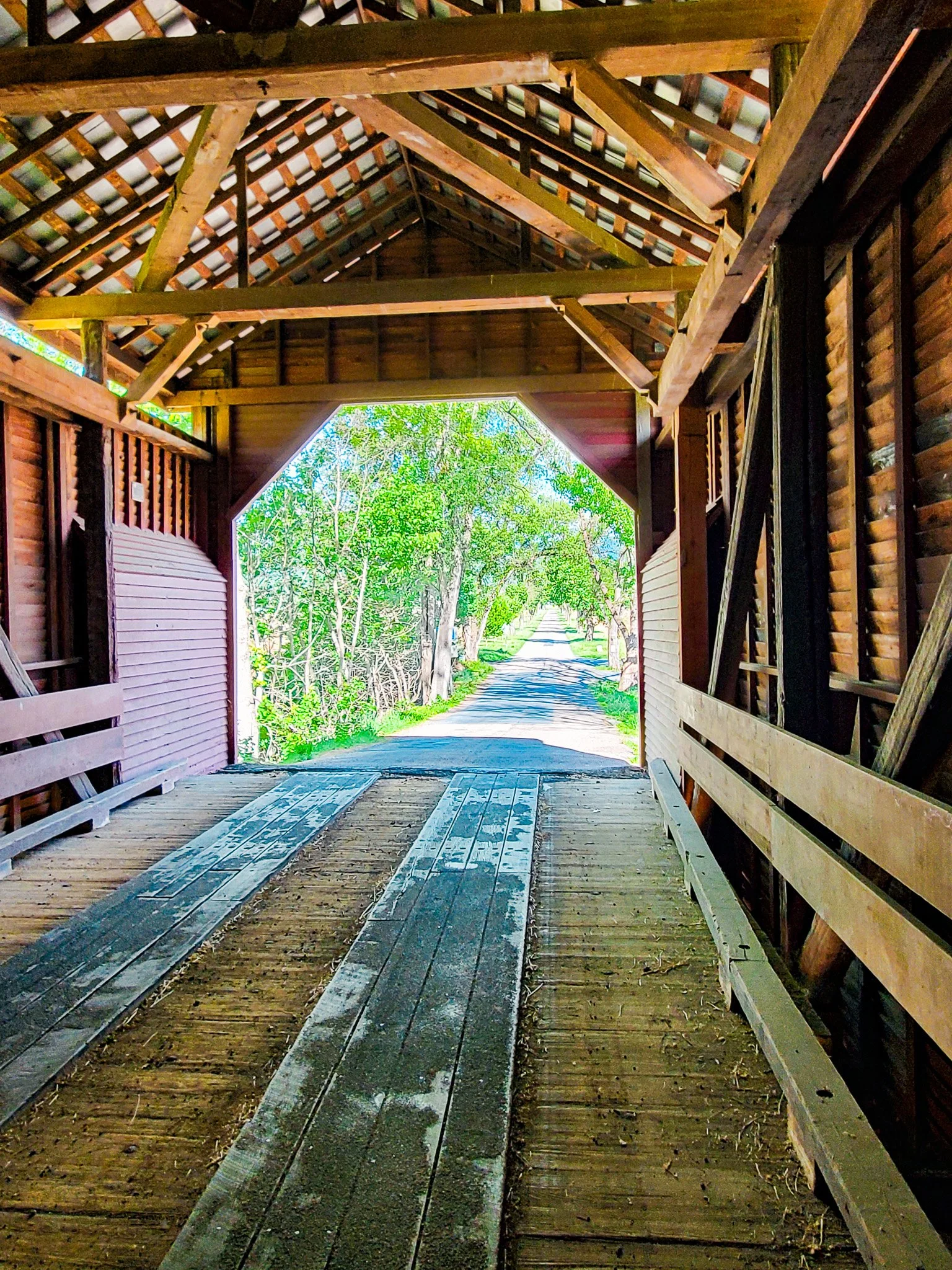 Meems Bottom covered bridge exit 1 Mt Jackson VA.jpg