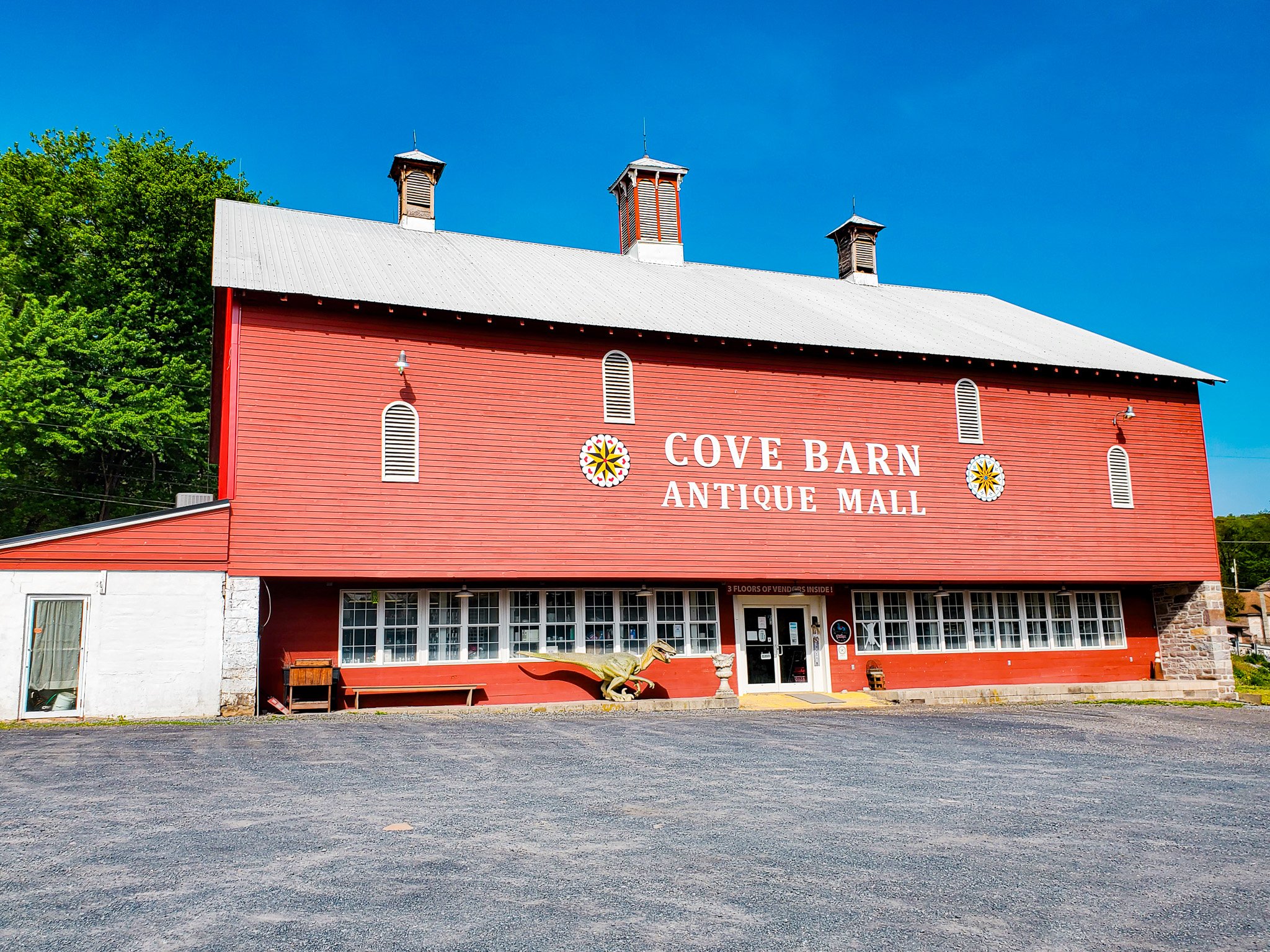 Cove Barn PA antique mall.jpg